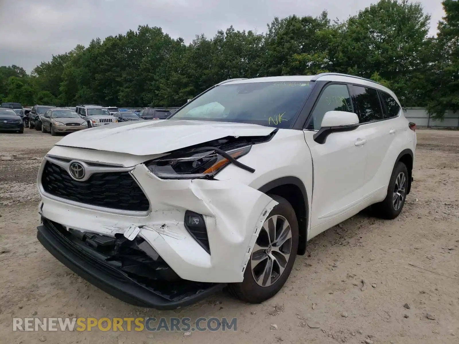 2 fotografías del automóvil dañado 5TDGZRBH7MS123163 TOYOTA HIGHLANDER 2021