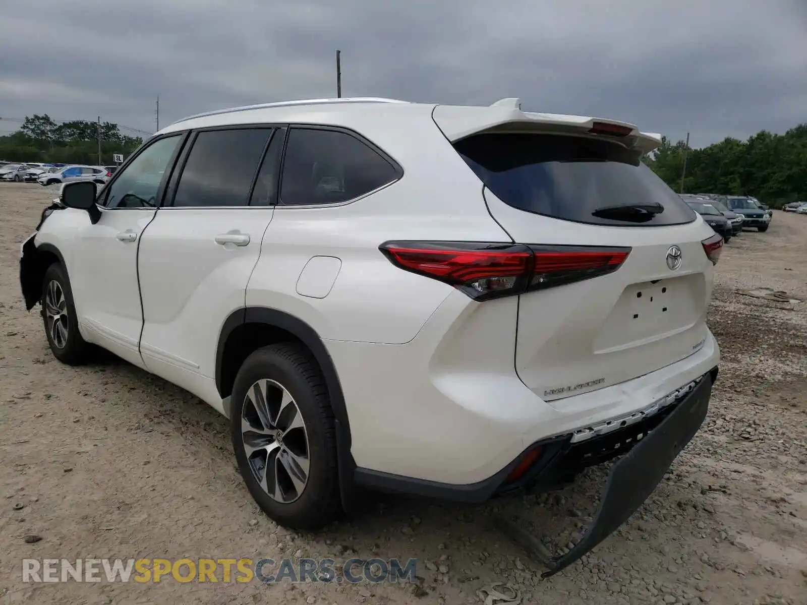 3 fotografías del automóvil dañado 5TDGZRBH7MS123163 TOYOTA HIGHLANDER 2021