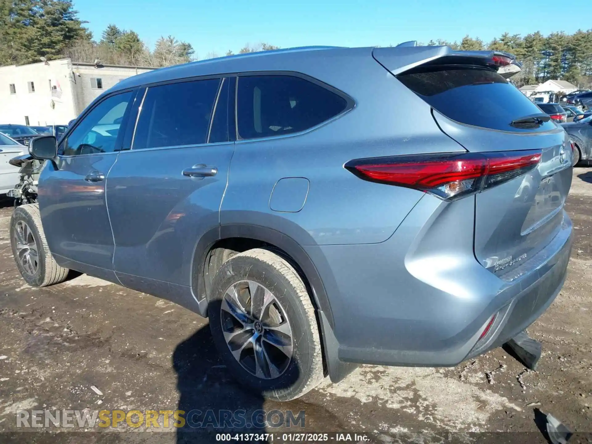 3 Photograph of a damaged car 5TDGZRBH7MS153893 TOYOTA HIGHLANDER 2021