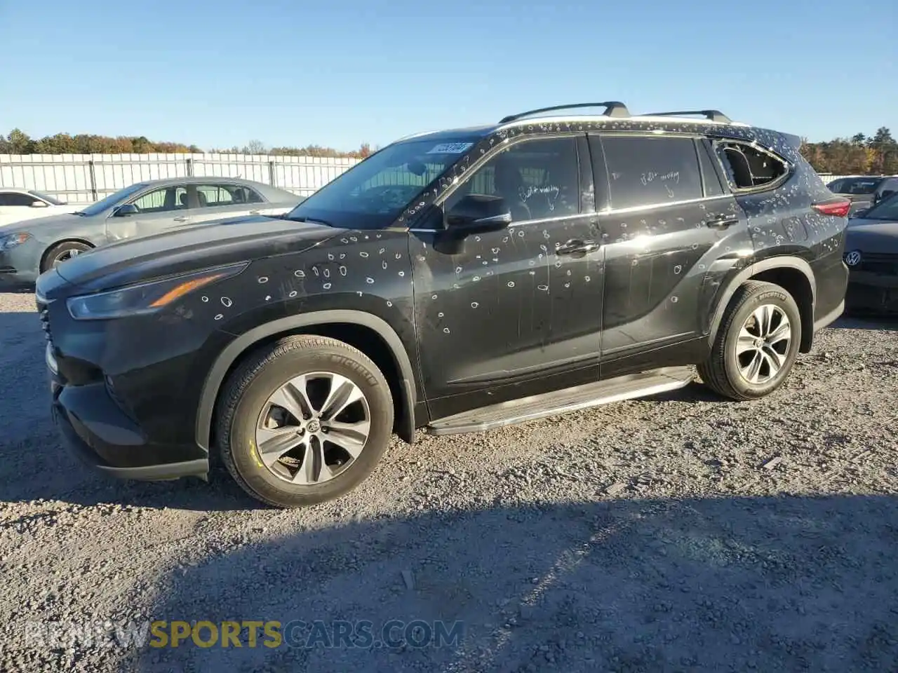 1 Photograph of a damaged car 5TDGZRBH7MS531209 TOYOTA HIGHLANDER 2021