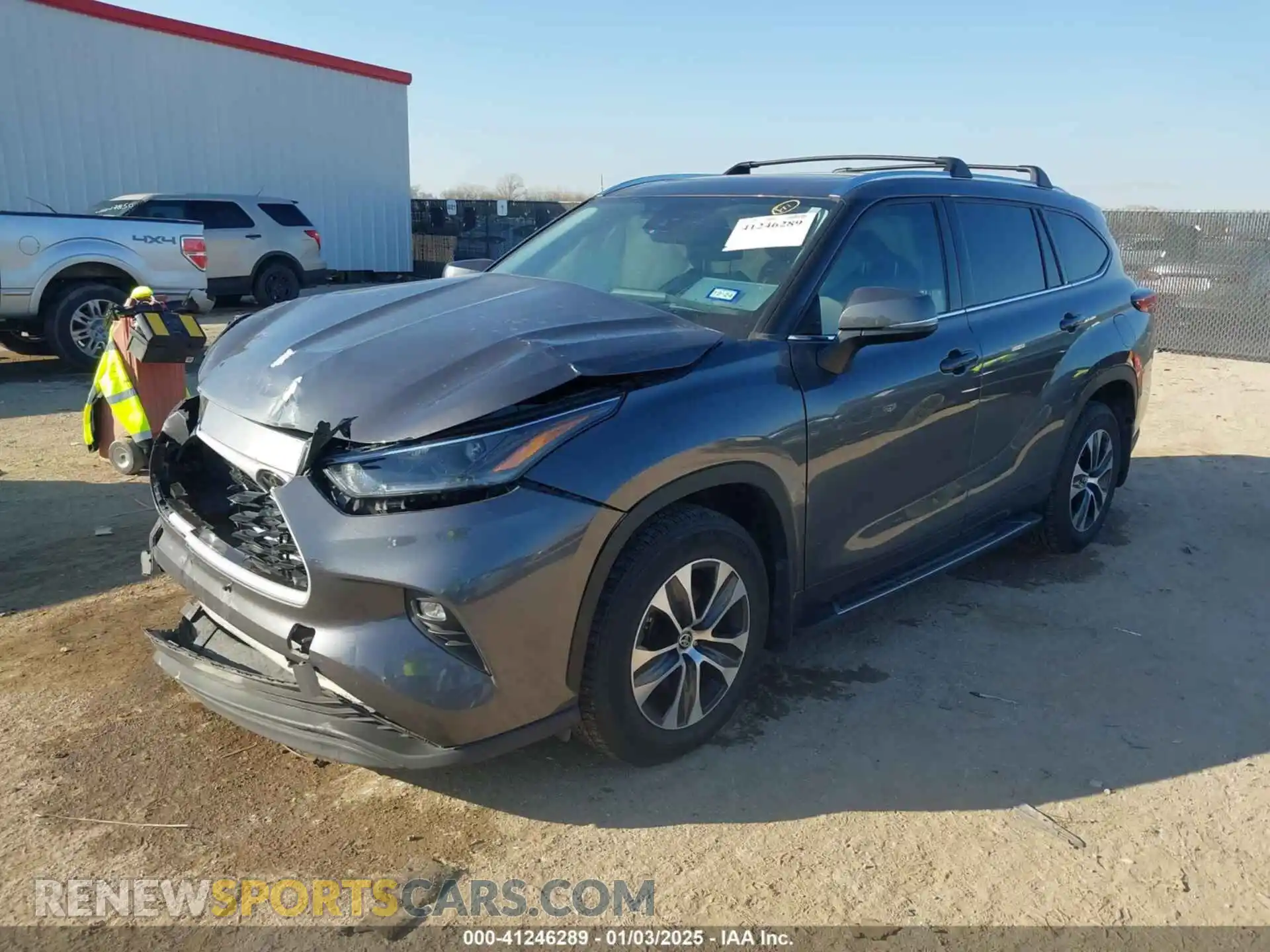 2 Photograph of a damaged car 5TDGZRBH7MS540086 TOYOTA HIGHLANDER 2021