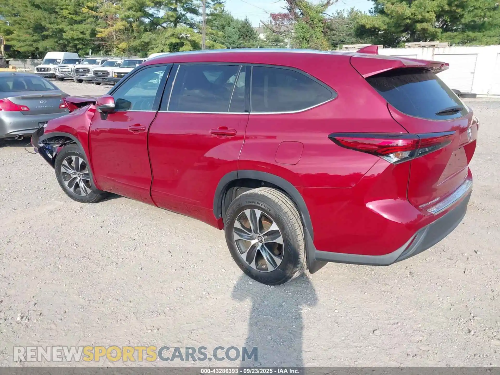 3 Photograph of a damaged car 5TDGZRBH8MS058131 TOYOTA HIGHLANDER 2021