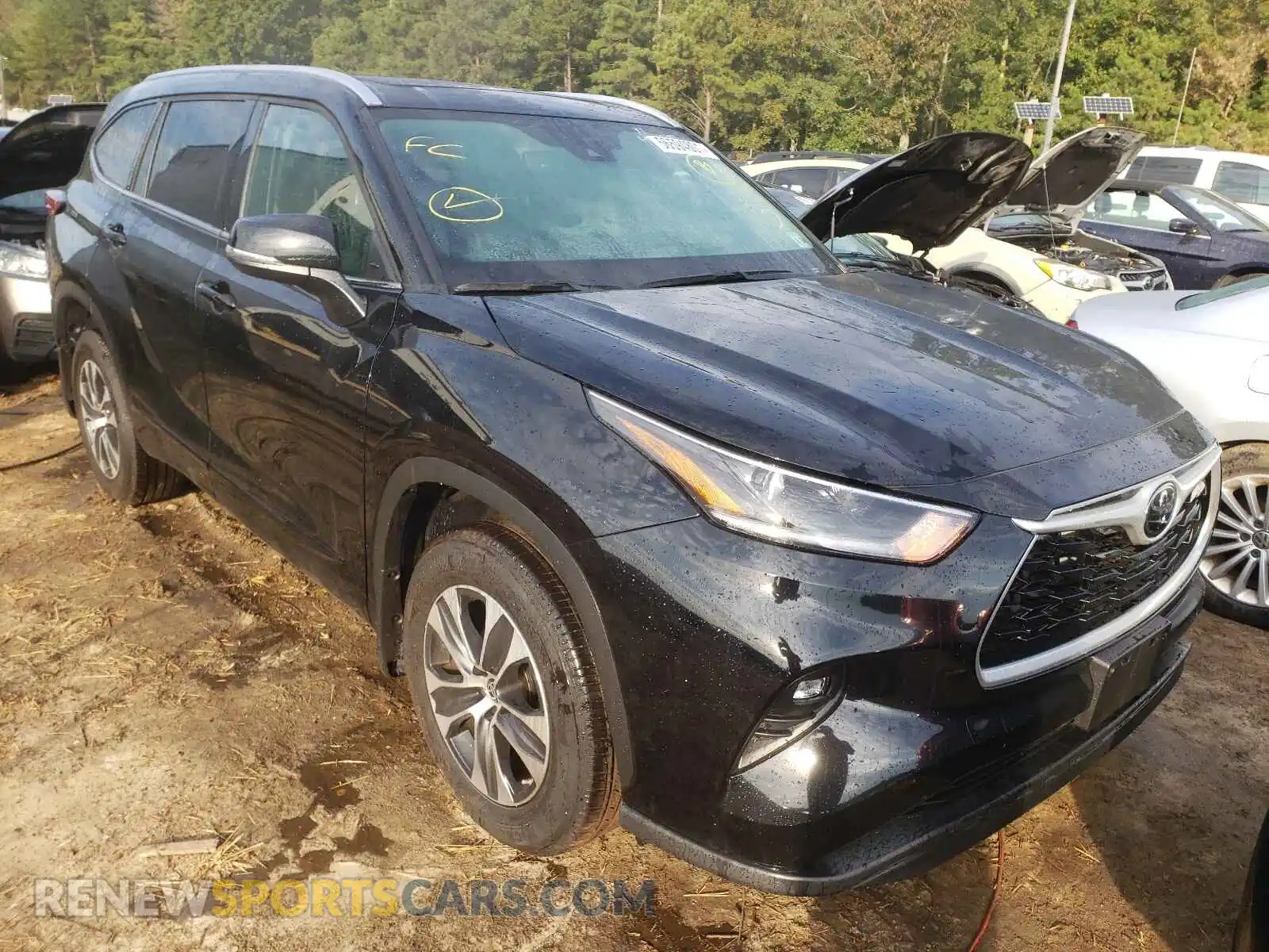 1 Photograph of a damaged car 5TDGZRBH8MS131658 TOYOTA HIGHLANDER 2021