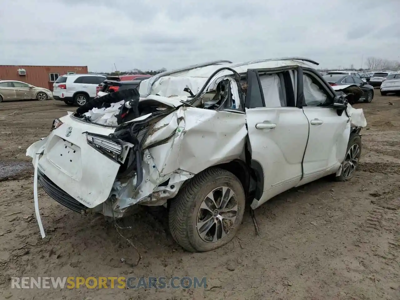 3 Photograph of a damaged car 5TDGZRBH8MS134639 TOYOTA HIGHLANDER 2021