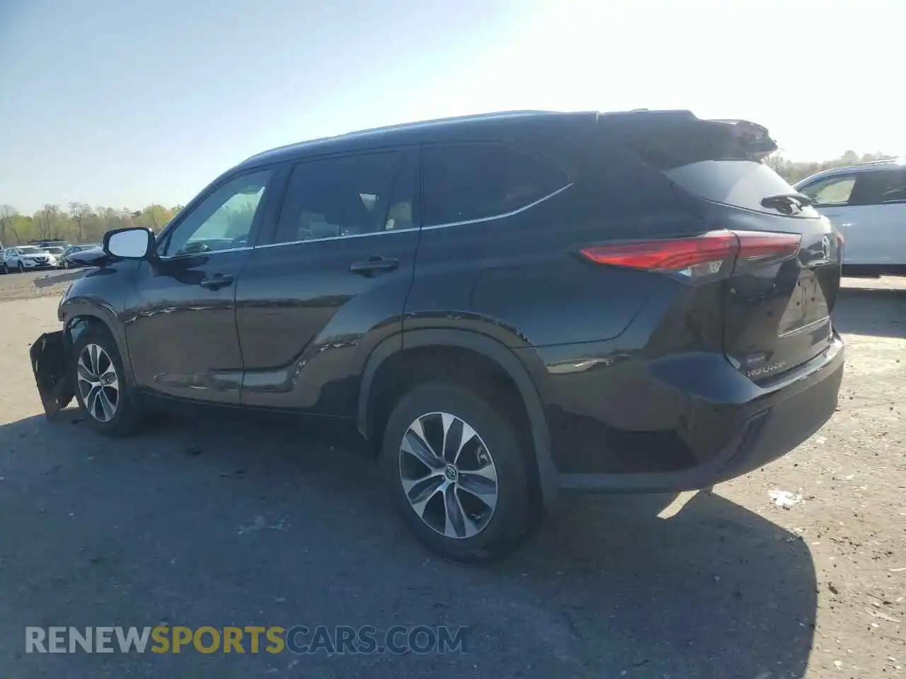 2 Photograph of a damaged car 5TDGZRBH8MS538668 TOYOTA HIGHLANDER 2021