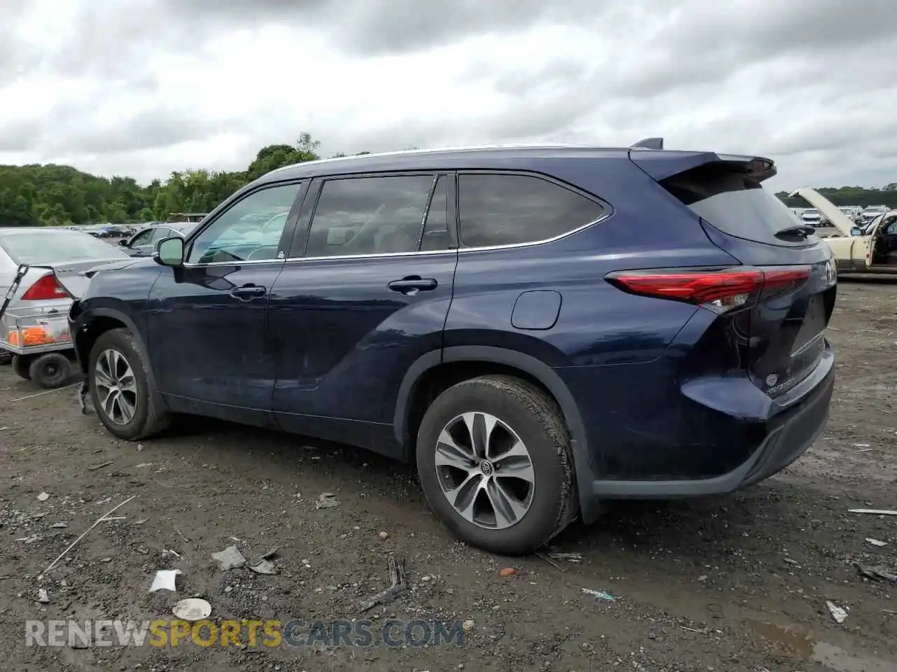 2 Photograph of a damaged car 5TDGZRBH8MS540534 TOYOTA HIGHLANDER 2021