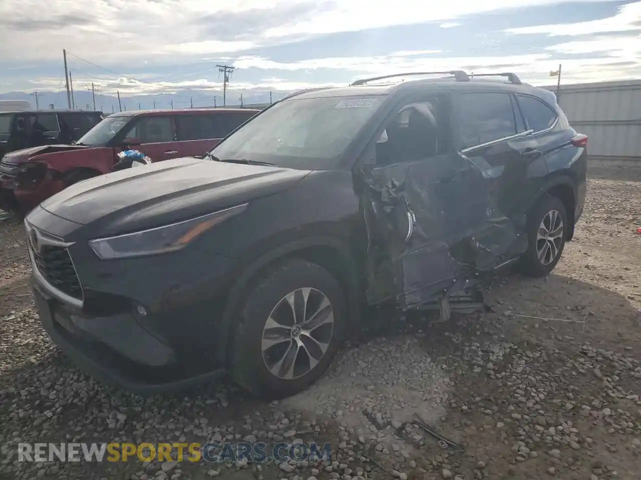 1 Photograph of a damaged car 5TDGZRBH9MS071938 TOYOTA HIGHLANDER 2021