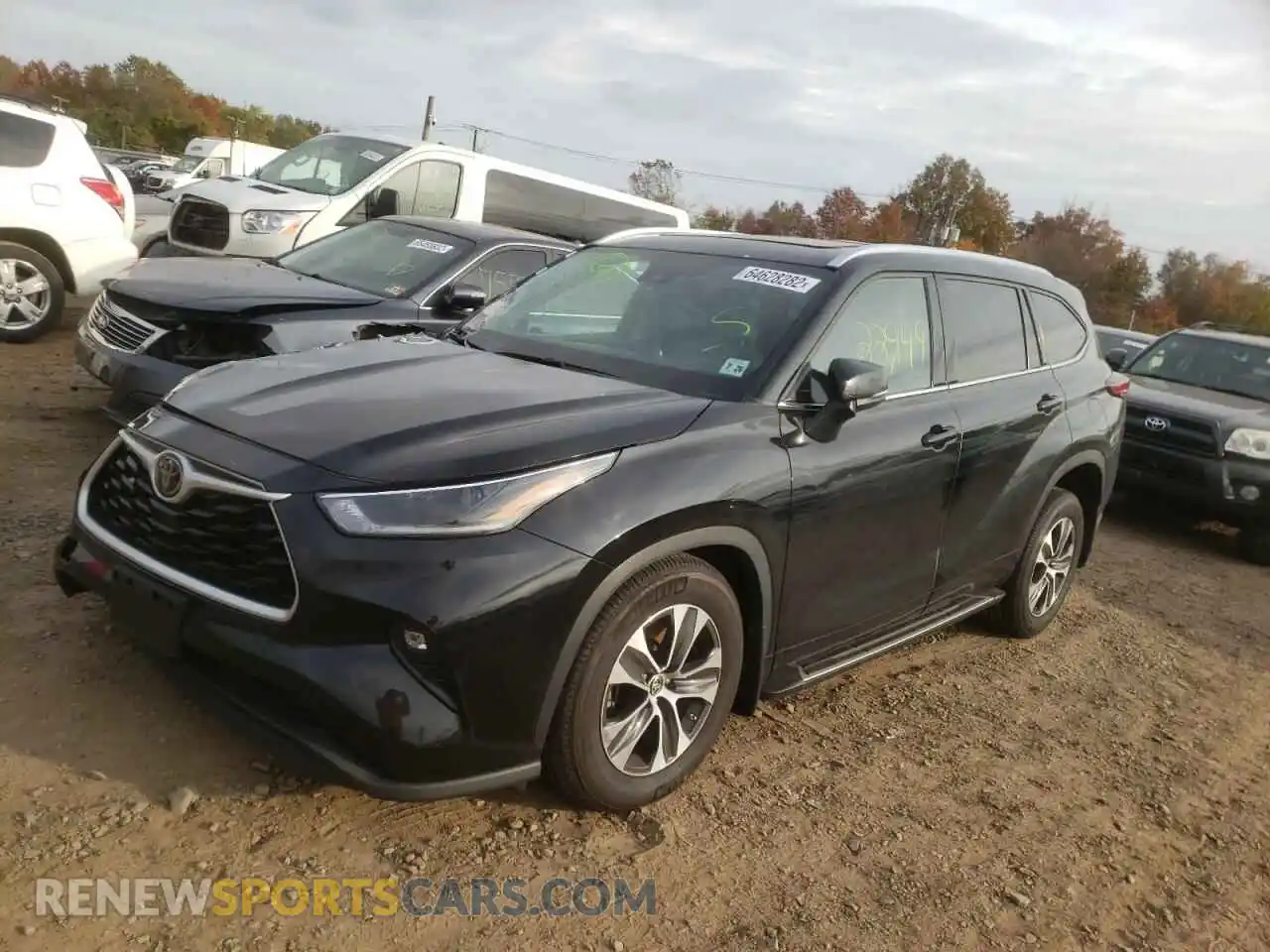 2 Photograph of a damaged car 5TDGZRBH9MS124685 TOYOTA HIGHLANDER 2021