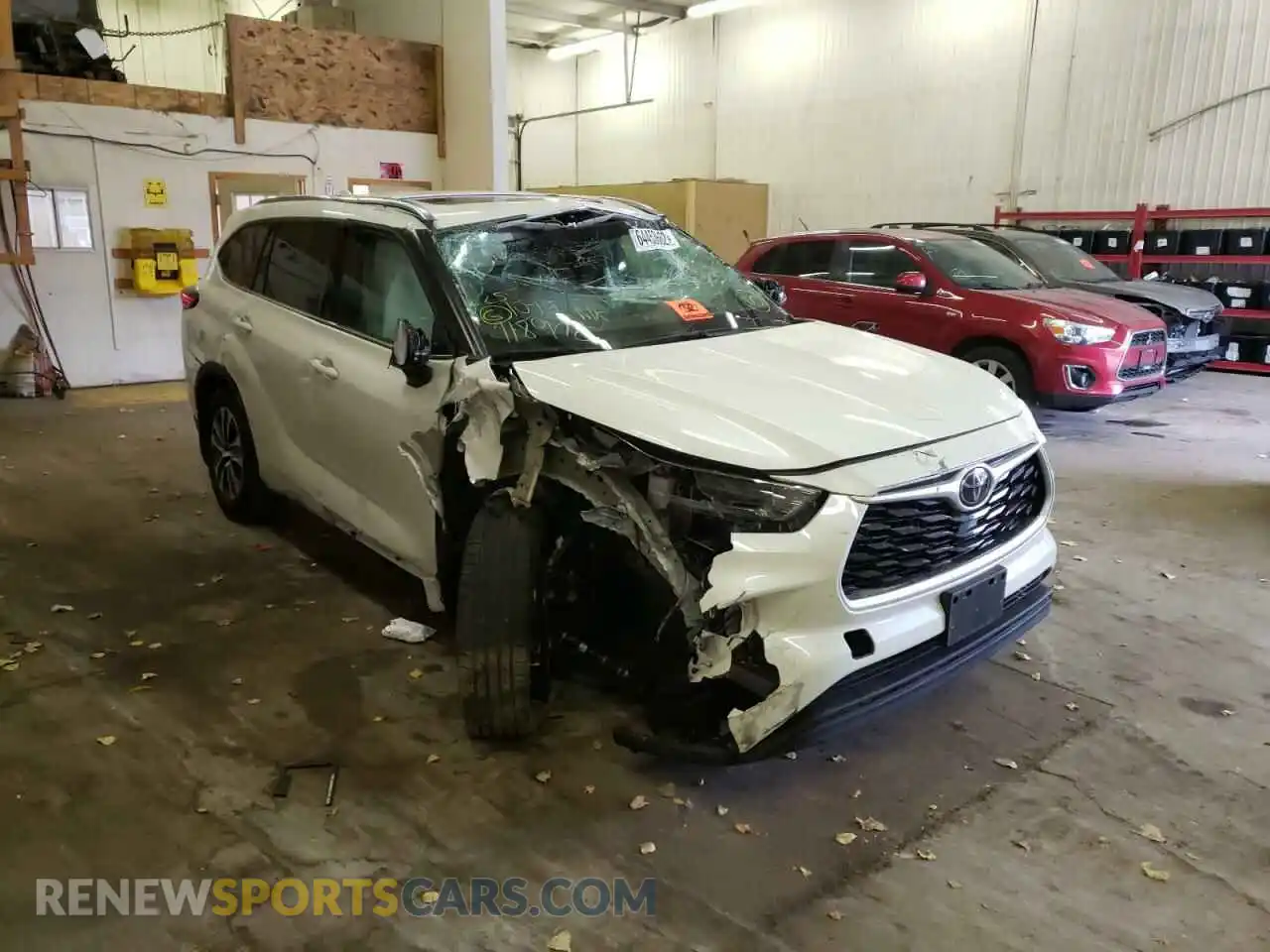 1 Photograph of a damaged car 5TDGZRBH9MS528697 TOYOTA HIGHLANDER 2021