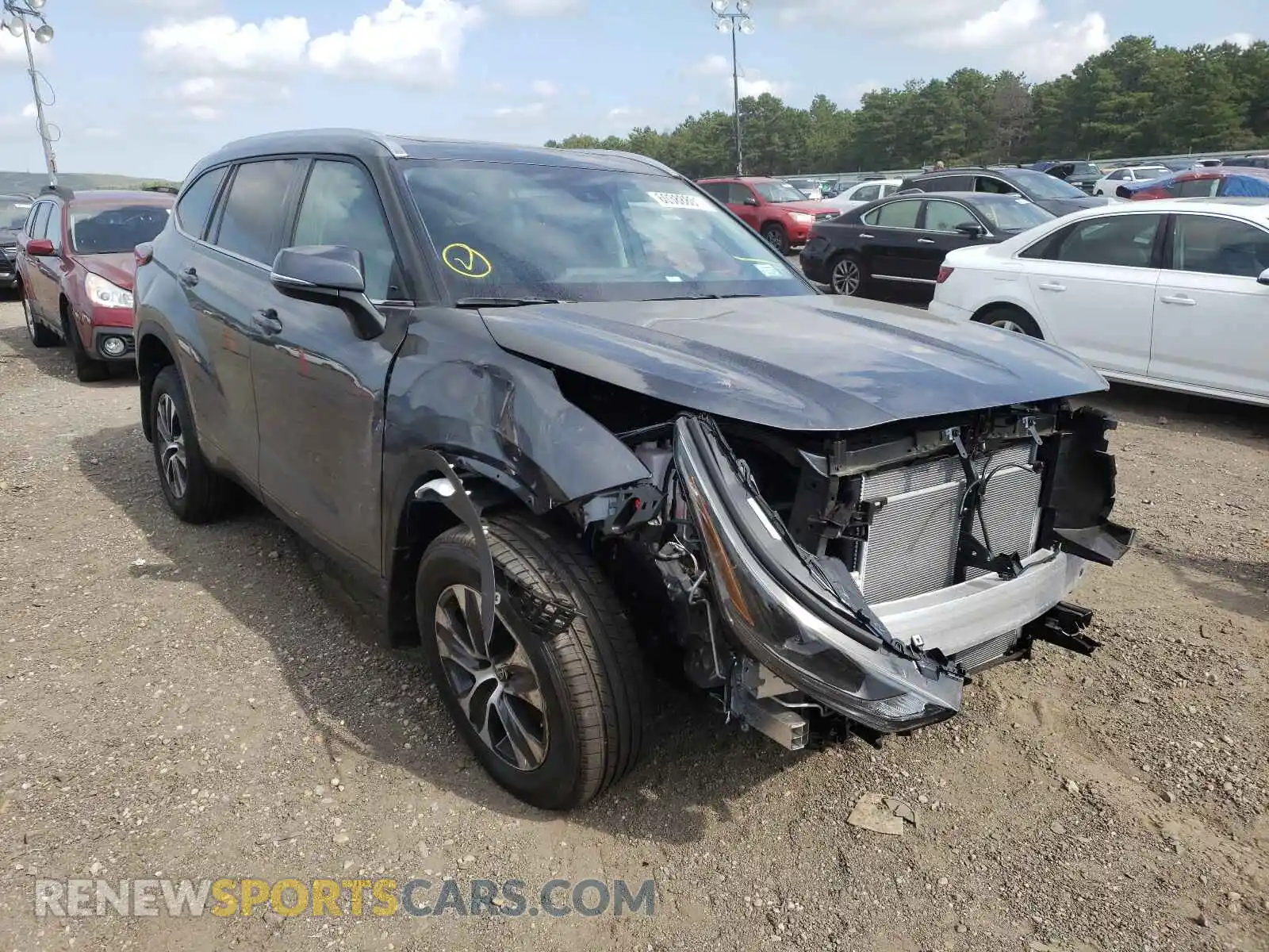 1 Photograph of a damaged car 5TDGZRBH9MS554457 TOYOTA HIGHLANDER 2021