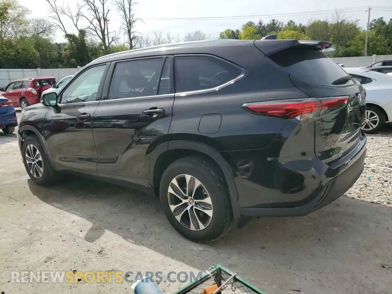 2 Photograph of a damaged car 5TDGZRBHXMS074492 TOYOTA HIGHLANDER 2021