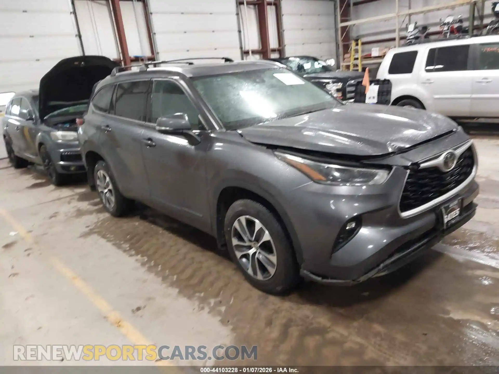 1 Photograph of a damaged car 5TDGZRBHXMS081359 TOYOTA HIGHLANDER 2021