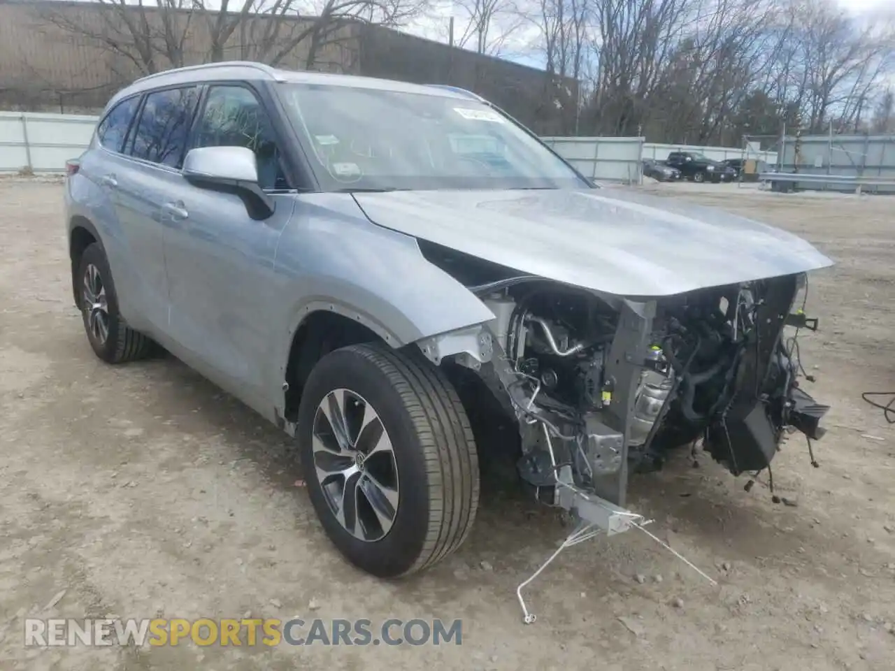 1 Photograph of a damaged car 5TDGZRBHXMS113386 TOYOTA HIGHLANDER 2021