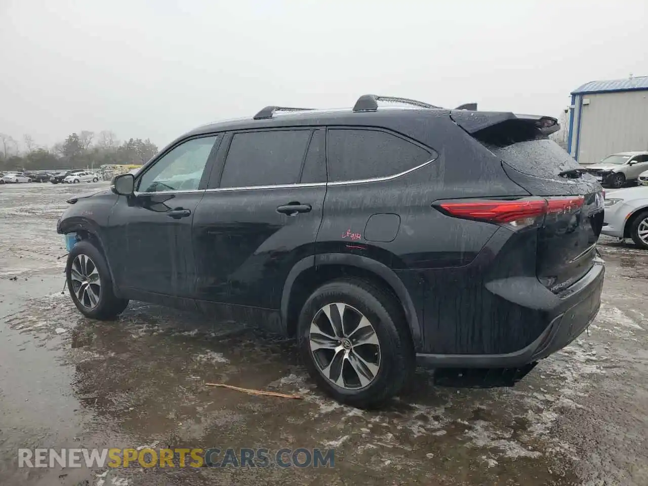 2 Photograph of a damaged car 5TDGZRBHXMS115509 TOYOTA HIGHLANDER 2021