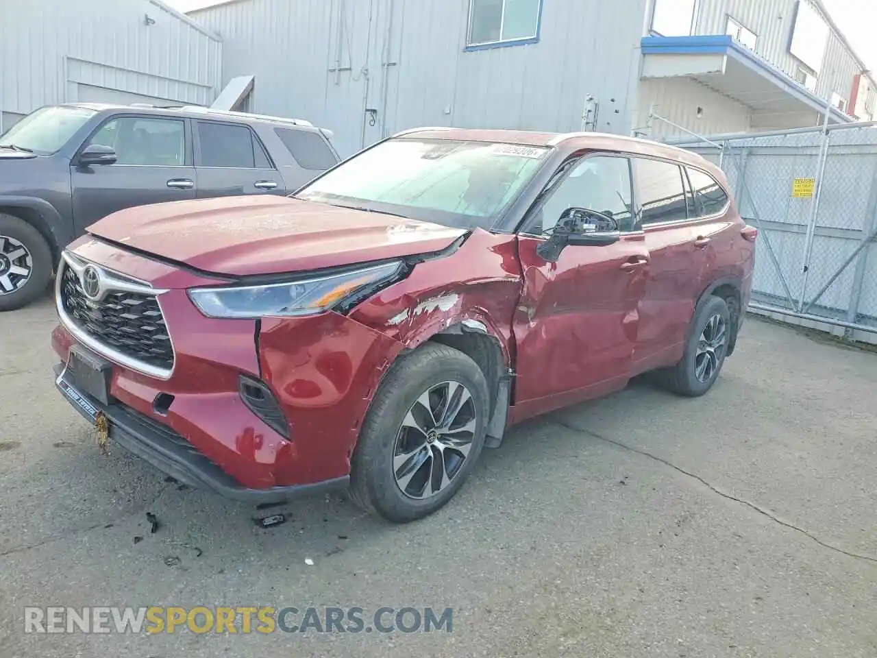 1 Photograph of a damaged car 5TDGZRBHXMS547257 TOYOTA HIGHLANDER 2021