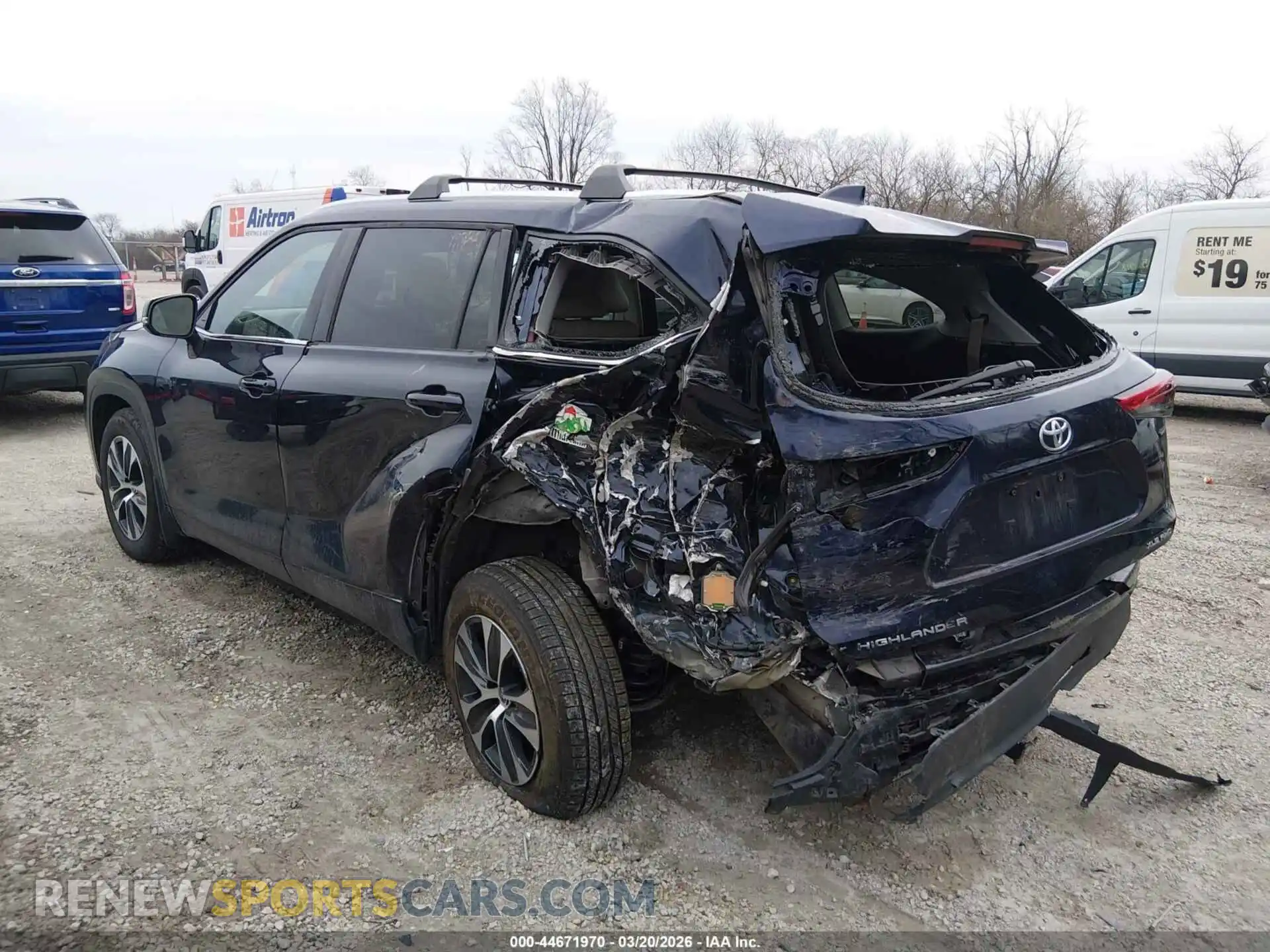 3 Photograph of a damaged car 5TDGZRBHXMS550305 TOYOTA HIGHLANDER 2021