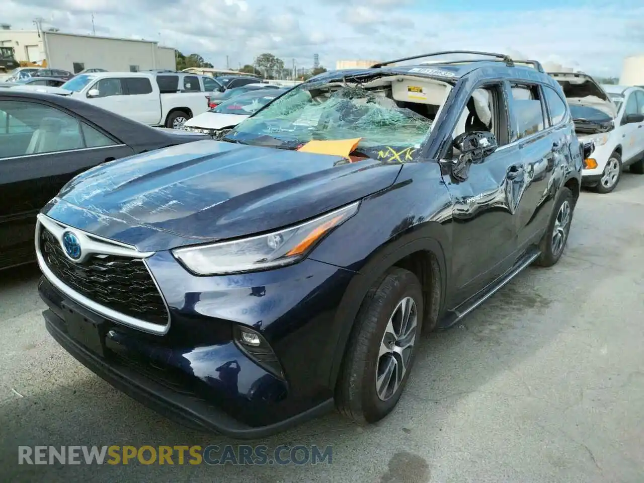 2 fotografías del automóvil dañado 5TDHARAH1MS504049 TOYOTA HIGHLANDER 2021