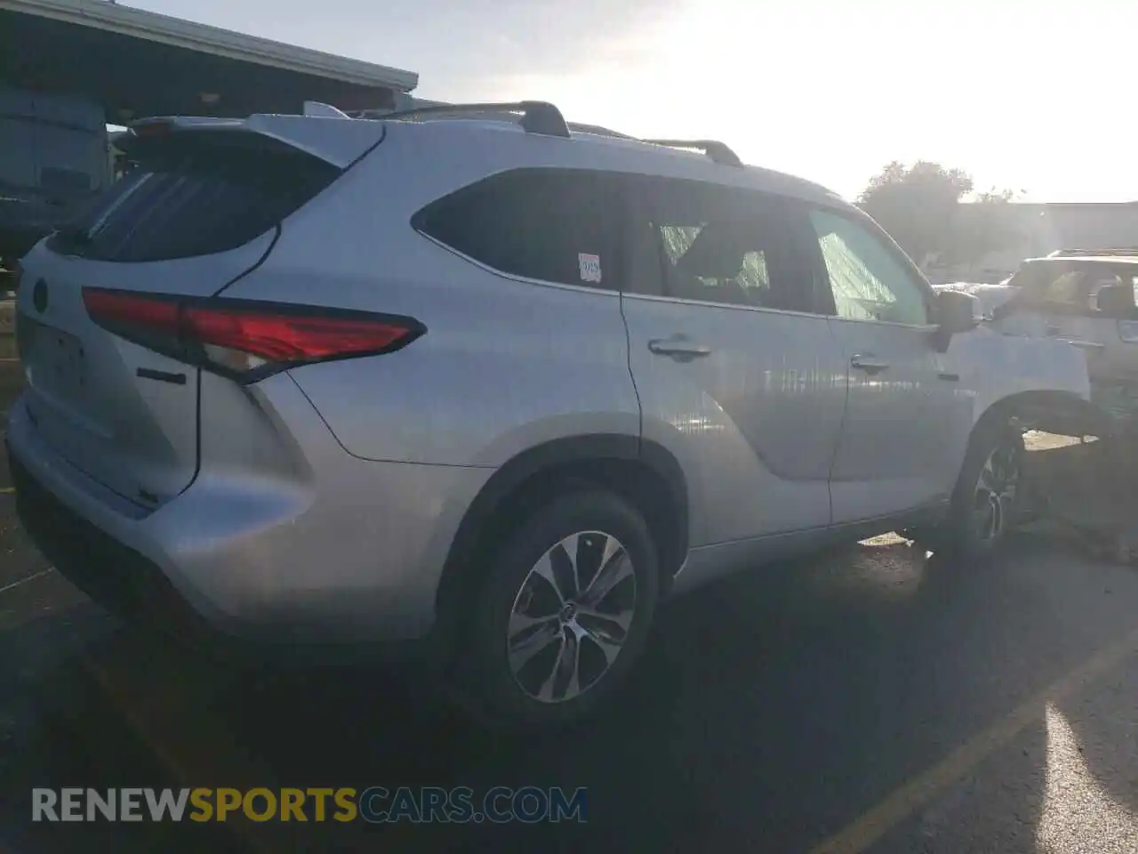 3 Photograph of a damaged car 5TDHARAH5MS508914 TOYOTA HIGHLANDER 2021