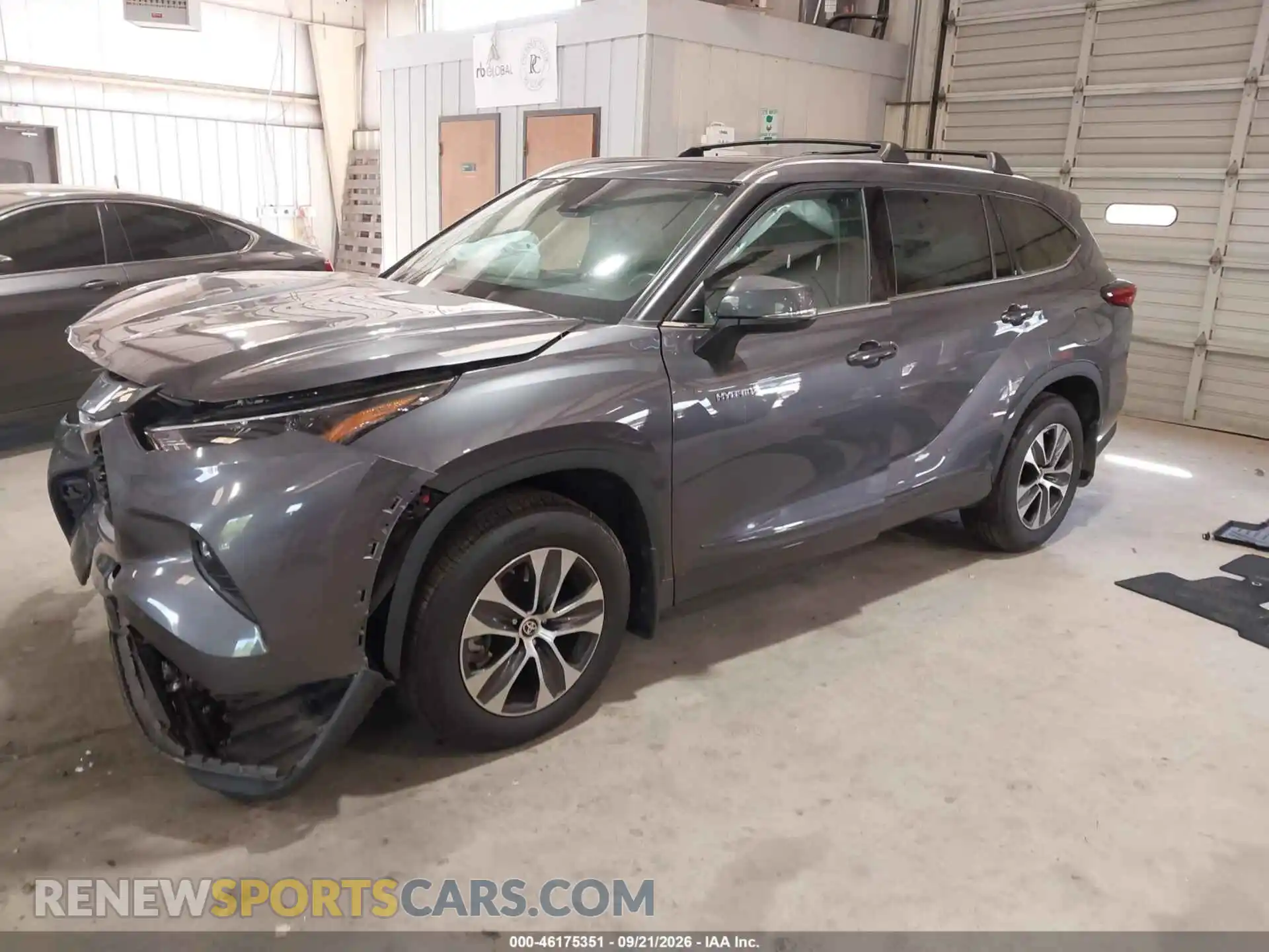 2 Фотография поврежденного автомобиля 5TDHARAH6MS011225 TOYOTA HIGHLANDER 2021