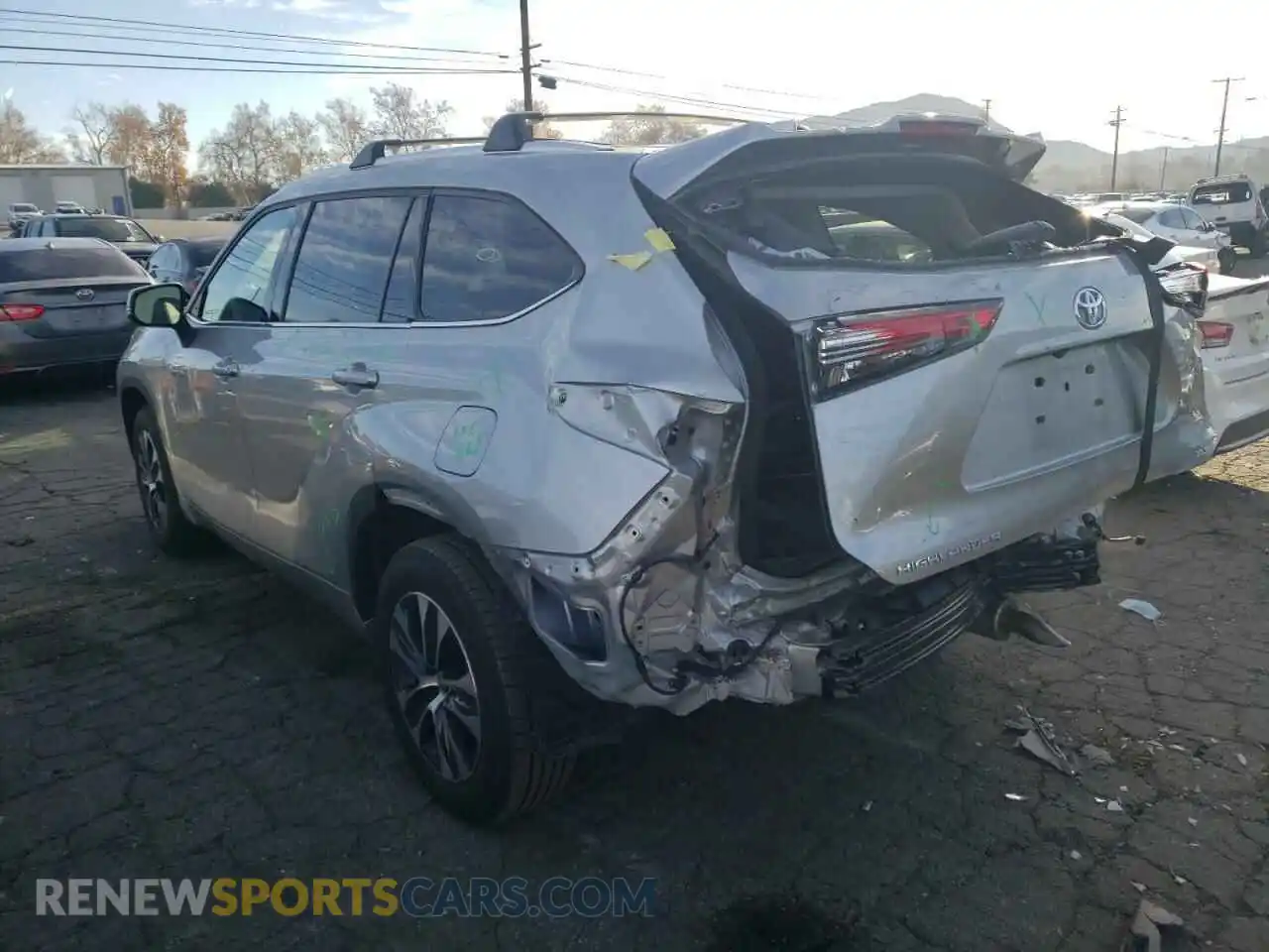 2 Фотография поврежденного автомобиля 5TDHARAHXMS508214 TOYOTA HIGHLANDER 2021