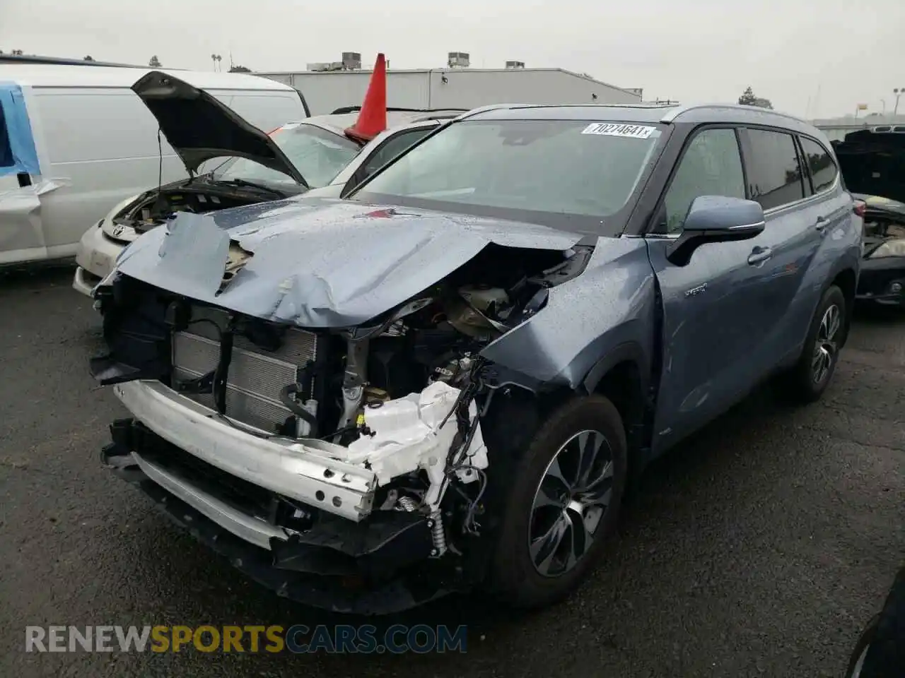 2 Photograph of a damaged car 5TDHBRCH0MS054050 TOYOTA HIGHLANDER 2021
