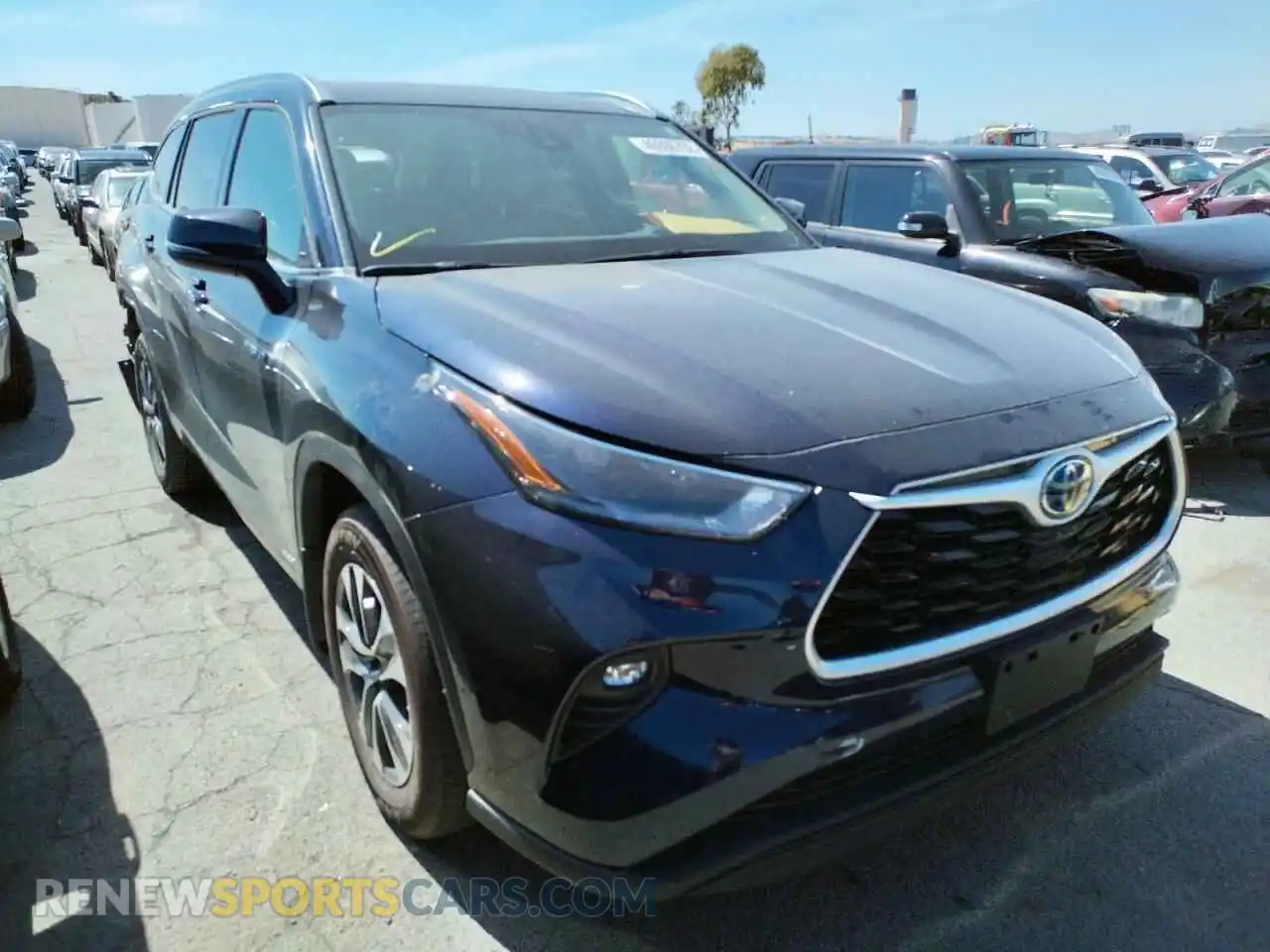 1 Photograph of a damaged car 5TDHBRCH2MS036536 TOYOTA HIGHLANDER 2021
