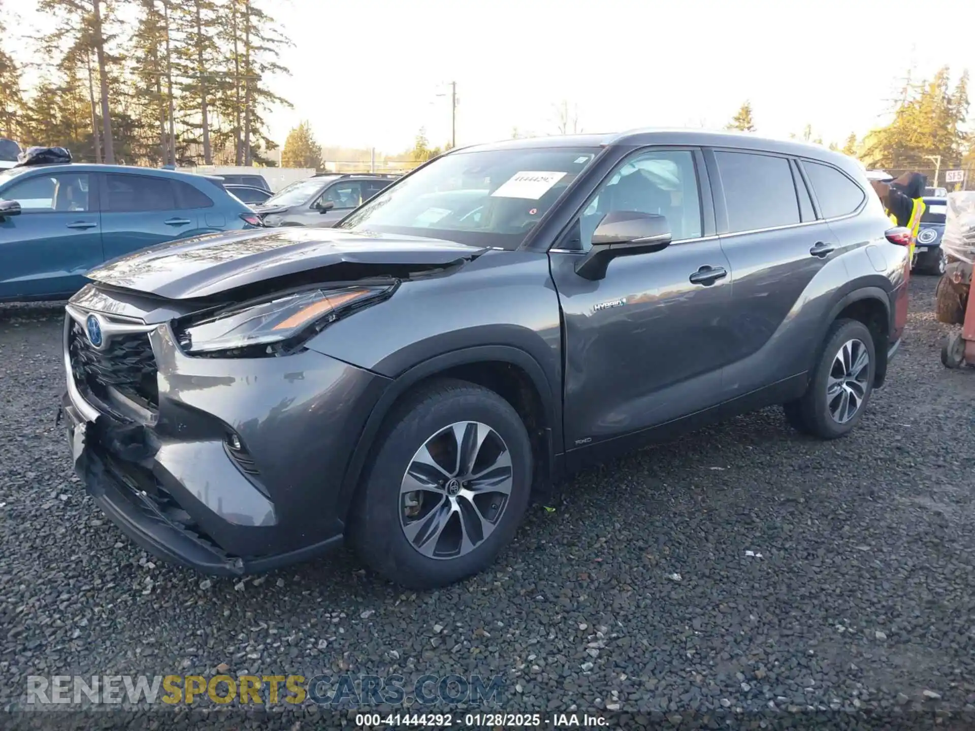 2 Photograph of a damaged car 5TDHBRCH2MS530248 TOYOTA HIGHLANDER 2021
