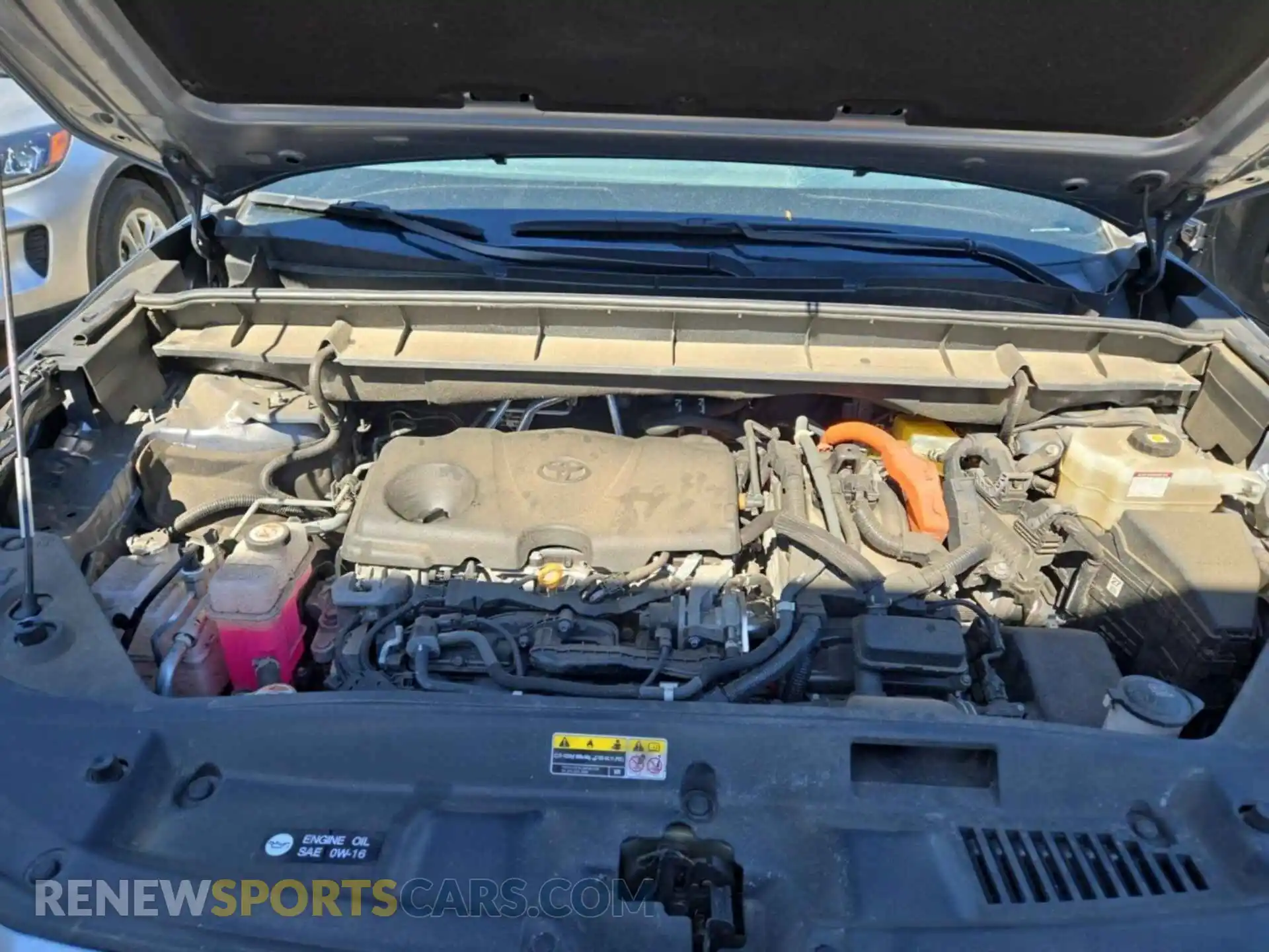 2 fotografías del automóvil dañado 5TDHBRCH3MS069349 TOYOTA HIGHLANDER 2021