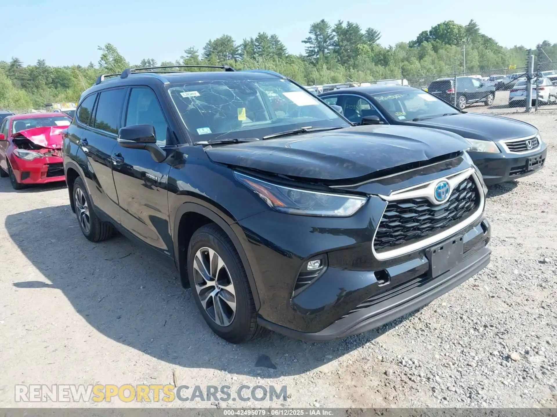 1 Photograph of a damaged car 5TDHBRCH3MS524975 TOYOTA HIGHLANDER 2021