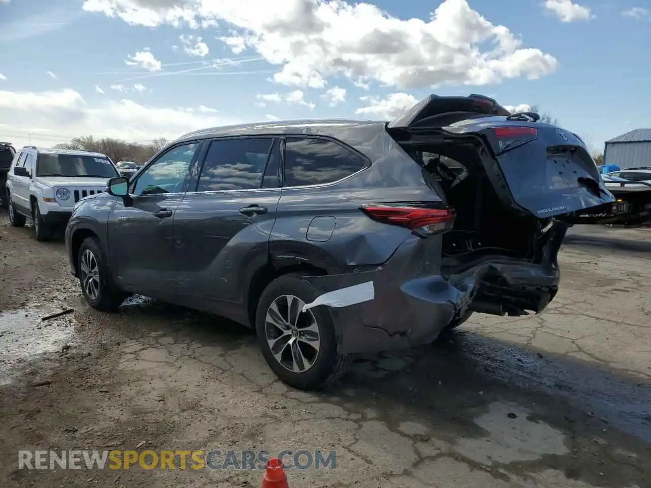 2 Photograph of a damaged car 5TDHBRCH3MS535104 TOYOTA HIGHLANDER 2021