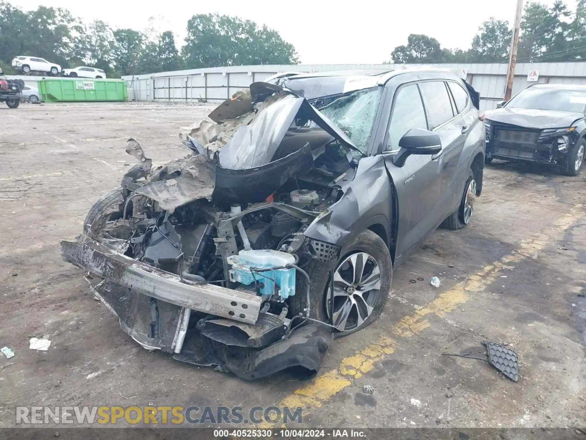 2 fotografías del automóvil dañado 5TDHBRCH5MS532818 TOYOTA HIGHLANDER 2021