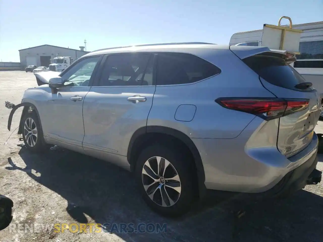 2 Photograph of a damaged car 5TDHBRCH5MS533550 TOYOTA HIGHLANDER 2021