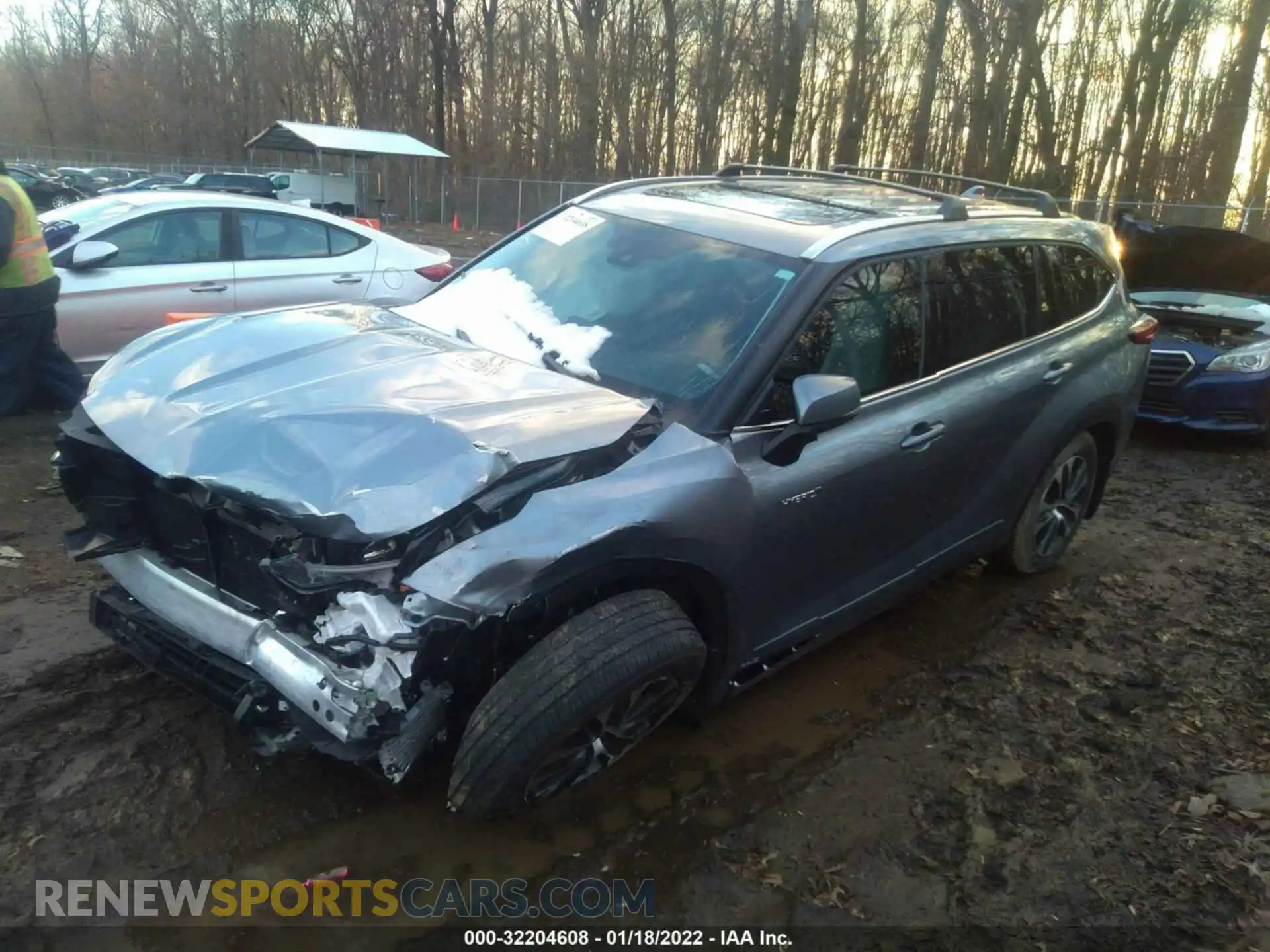 2 Photograph of a damaged car 5TDHBRCH8MS020602 TOYOTA HIGHLANDER 2021