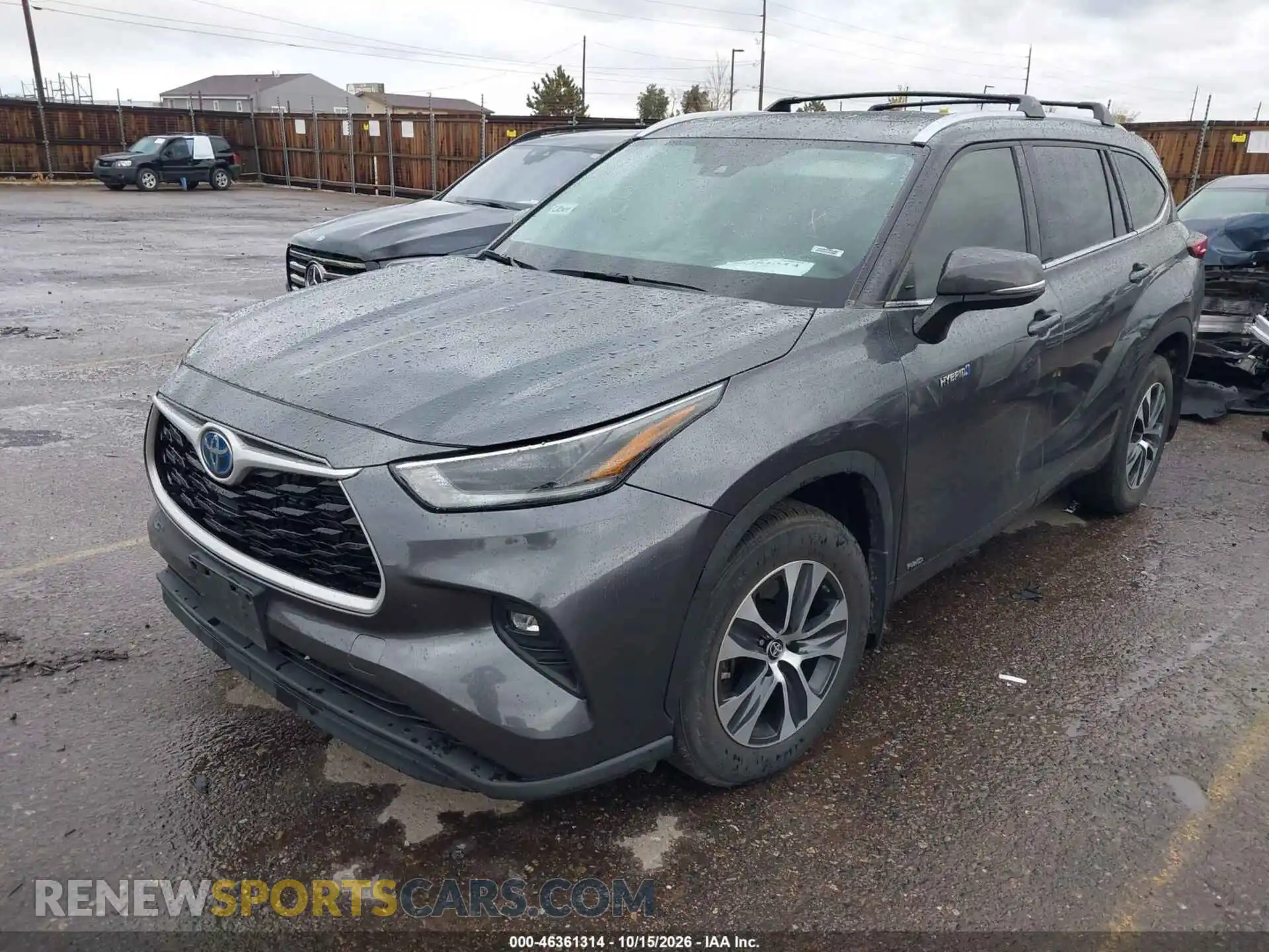2 fotografías del automóvil dañado 5TDHBRCH9MS537102 TOYOTA HIGHLANDER 2021