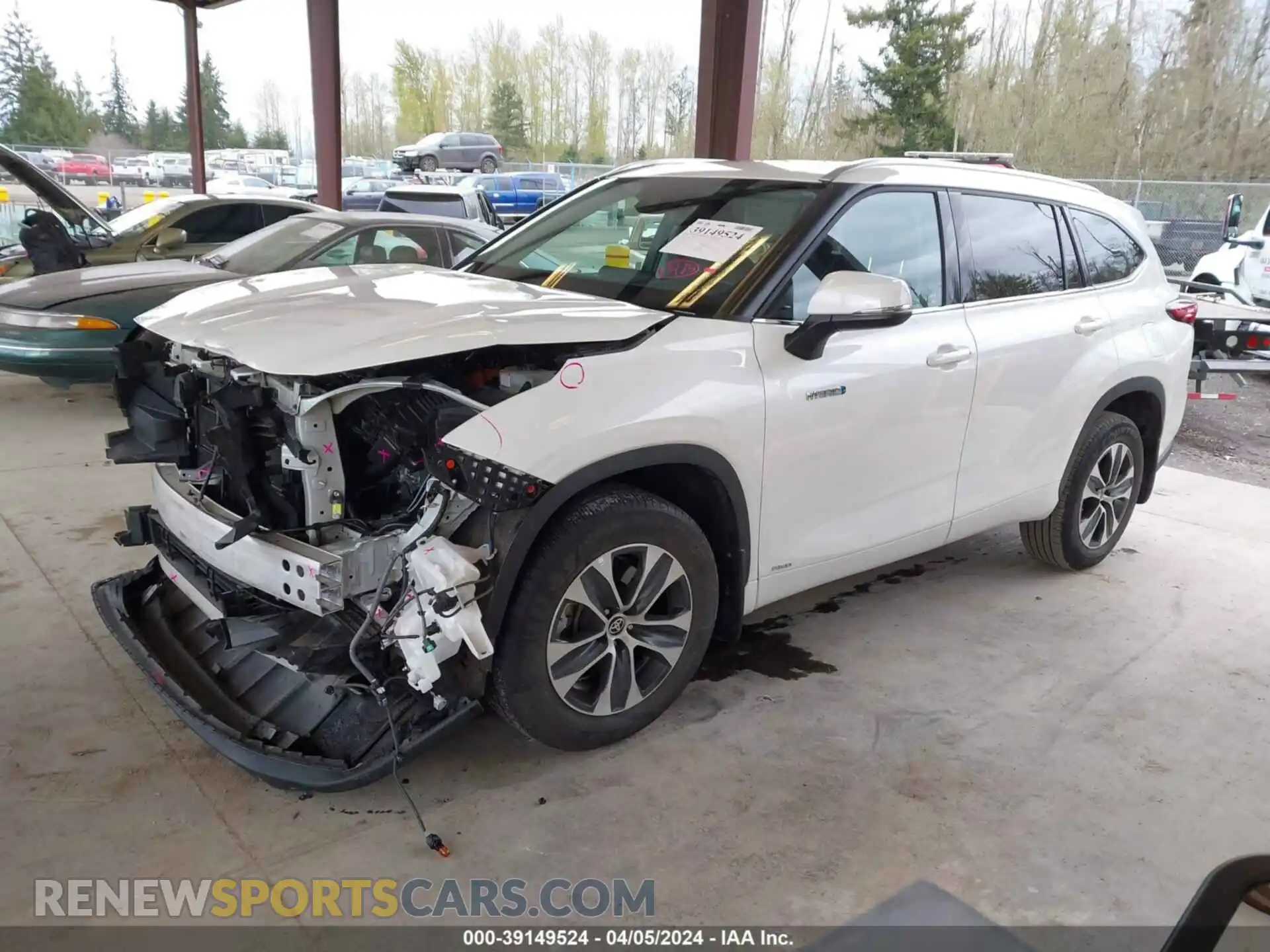 2 Photograph of a damaged car 5TDHBRCHXMS521233 TOYOTA HIGHLANDER 2021