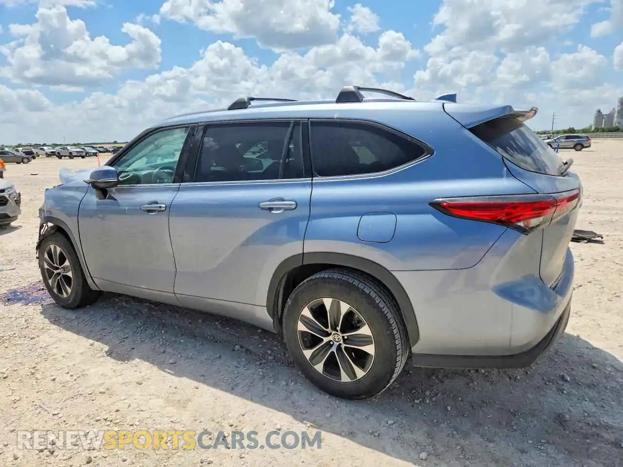 2 Photograph of a damaged car 5TDHZRAH3MS058821 TOYOTA HIGHLANDER 2021