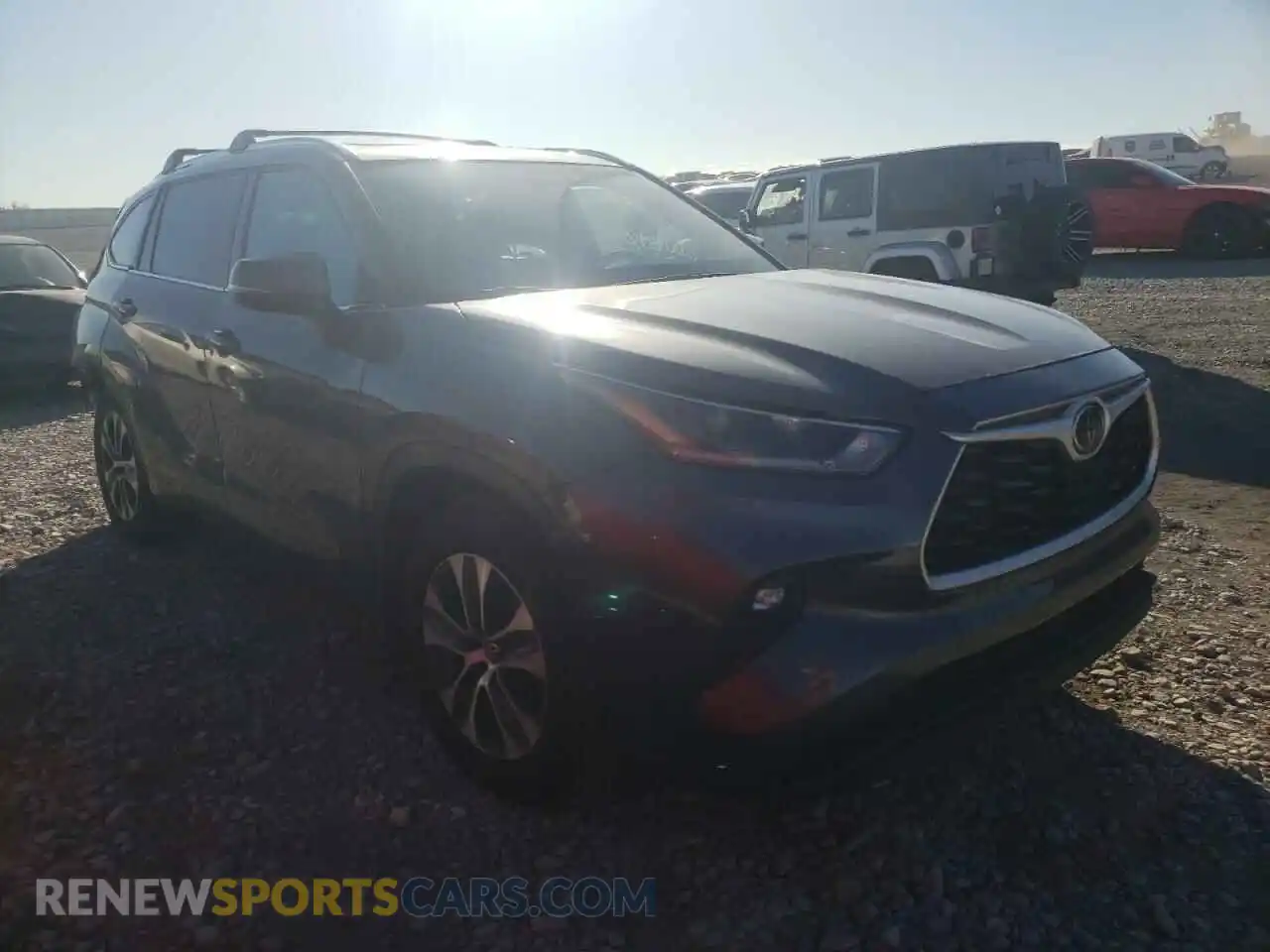 1 Photograph of a damaged car 5TDHZRAH8MS532682 TOYOTA HIGHLANDER 2021