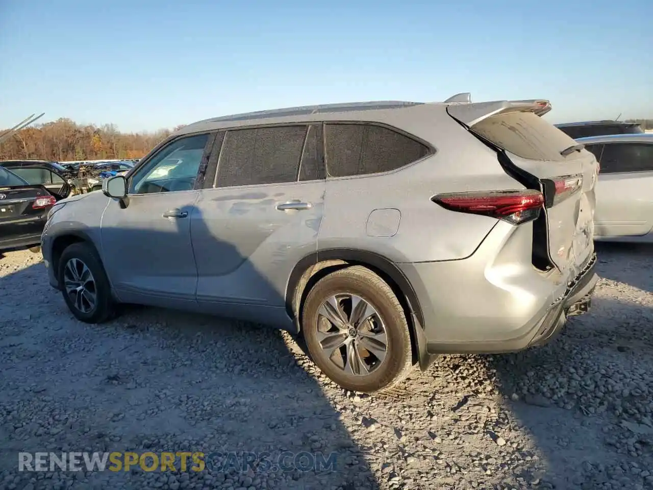 2 Photograph of a damaged car 5TDHZRAH9MS077339 TOYOTA HIGHLANDER 2021
