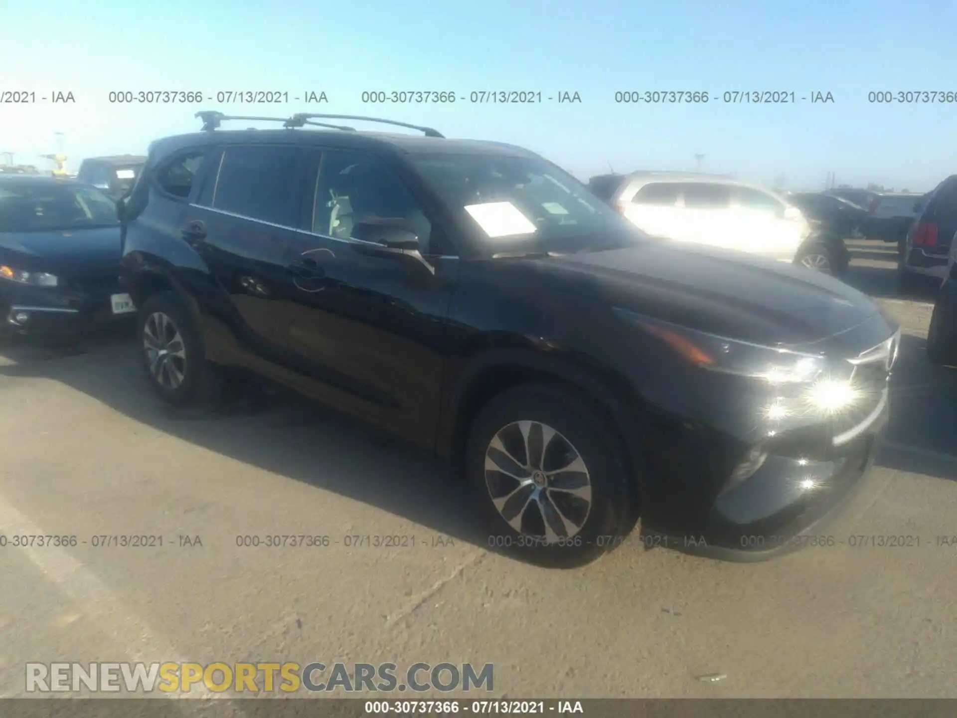 1 Photograph of a damaged car 5TDHZRBH0MS084744 TOYOTA HIGHLANDER 2021