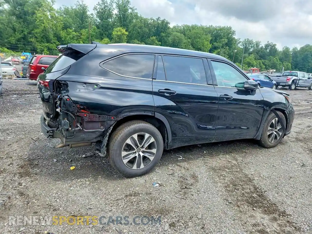 3 Photograph of a damaged car 5TDHZRBH0MS150497 TOYOTA HIGHLANDER 2021