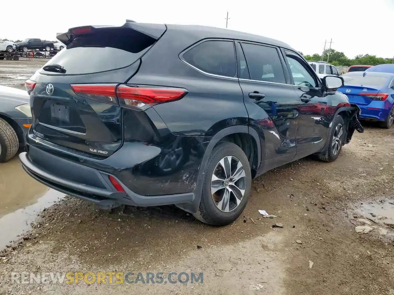 3 Photograph of a damaged car 5TDHZRBH1MS059853 TOYOTA HIGHLANDER 2021