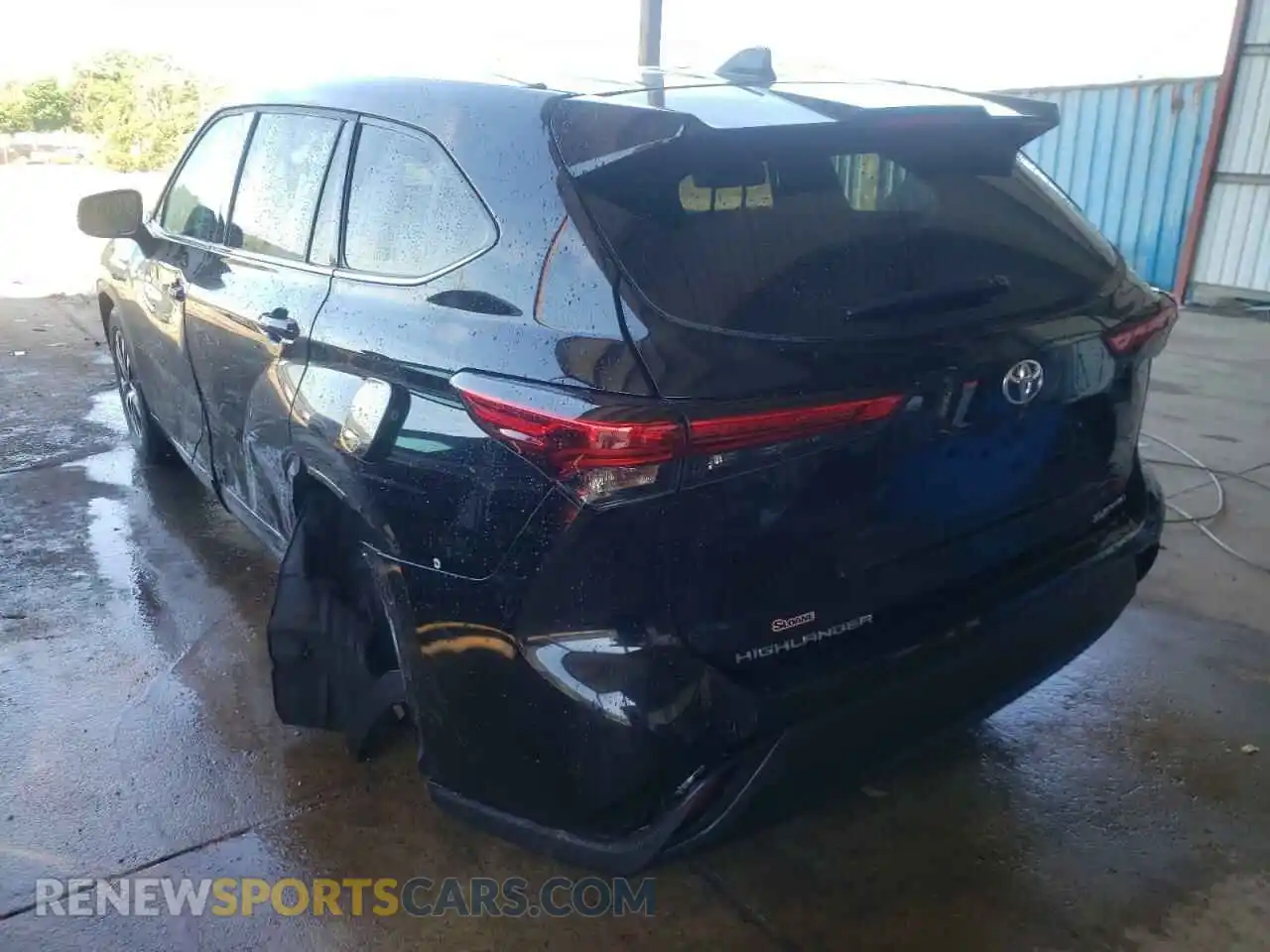 3 Photograph of a damaged car 5TDHZRBH1MS133966 TOYOTA HIGHLANDER 2021