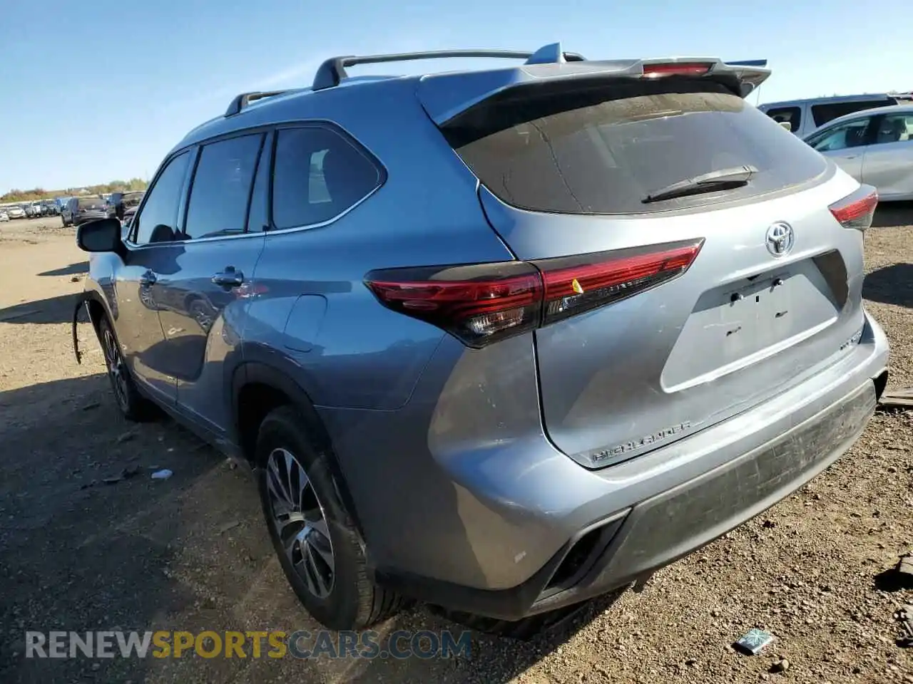2 Photograph of a damaged car 5TDHZRBH2MS060736 TOYOTA HIGHLANDER 2021