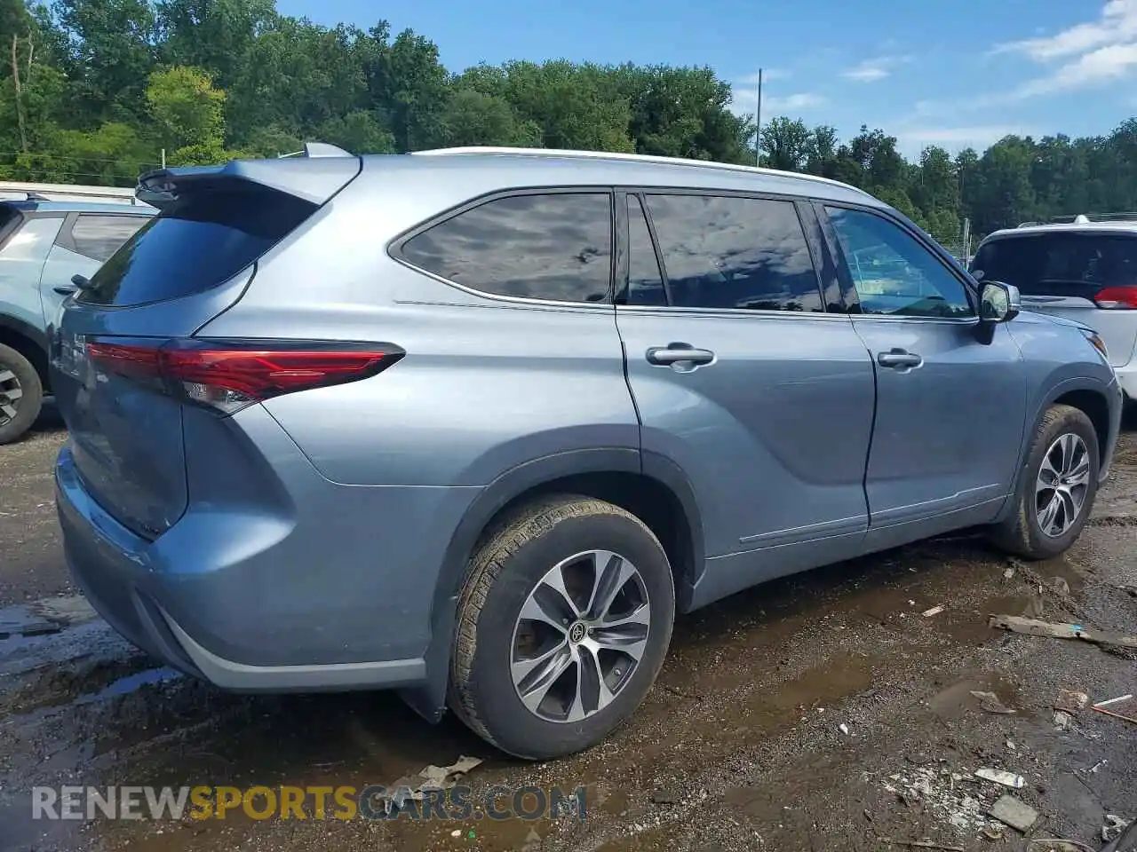 3 Фотография поврежденного автомобиля 5TDHZRBH2MS133619 TOYOTA HIGHLANDER 2021