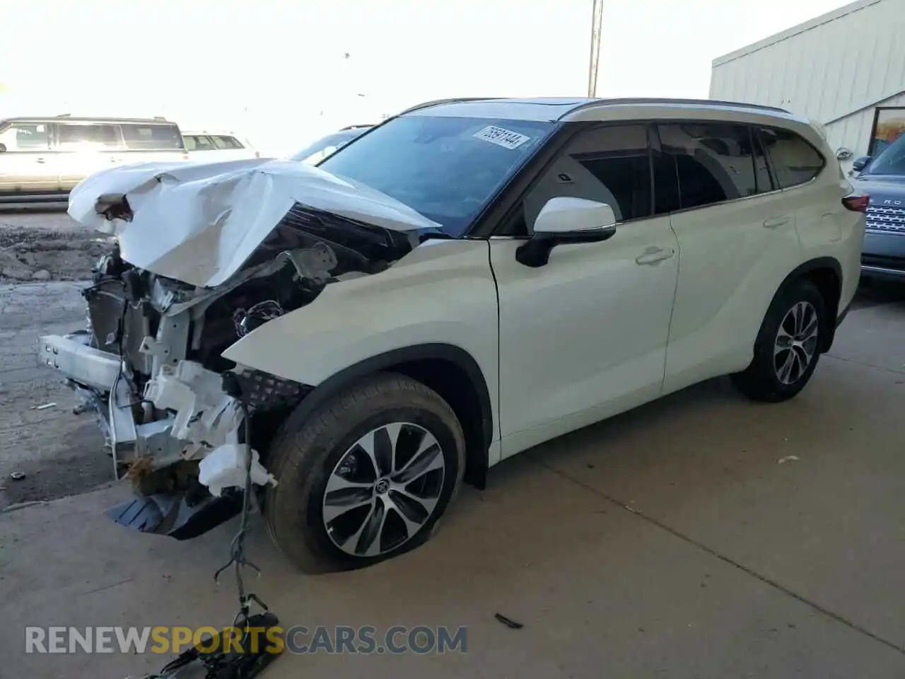 1 Фотография поврежденного автомобиля 5TDHZRBH2MS135256 TOYOTA HIGHLANDER 2021
