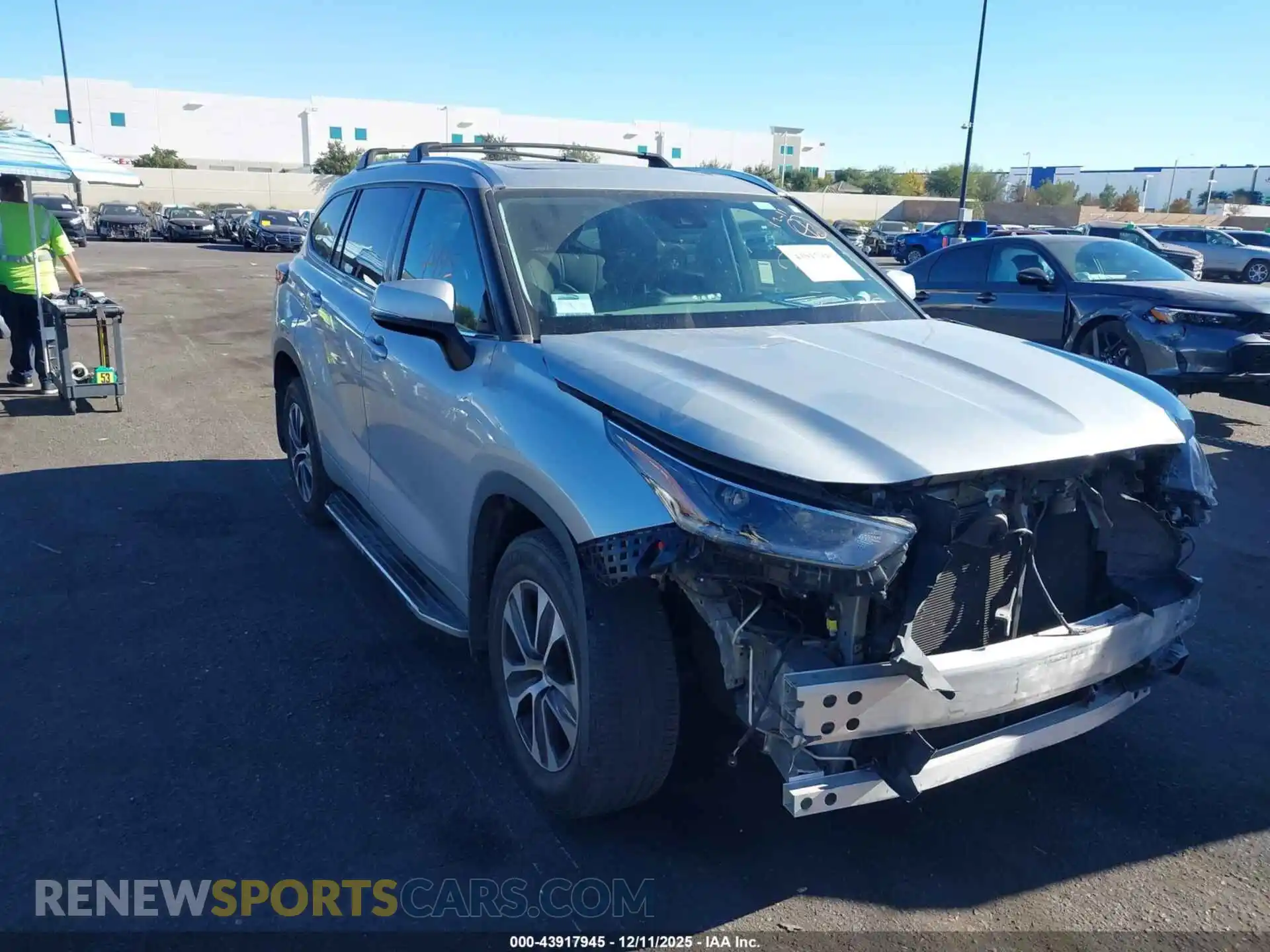 1 Photograph of a damaged car 5TDHZRBH4MS063606 TOYOTA HIGHLANDER 2021