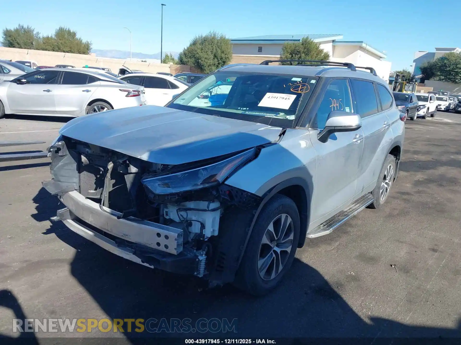 2 Photograph of a damaged car 5TDHZRBH4MS063606 TOYOTA HIGHLANDER 2021
