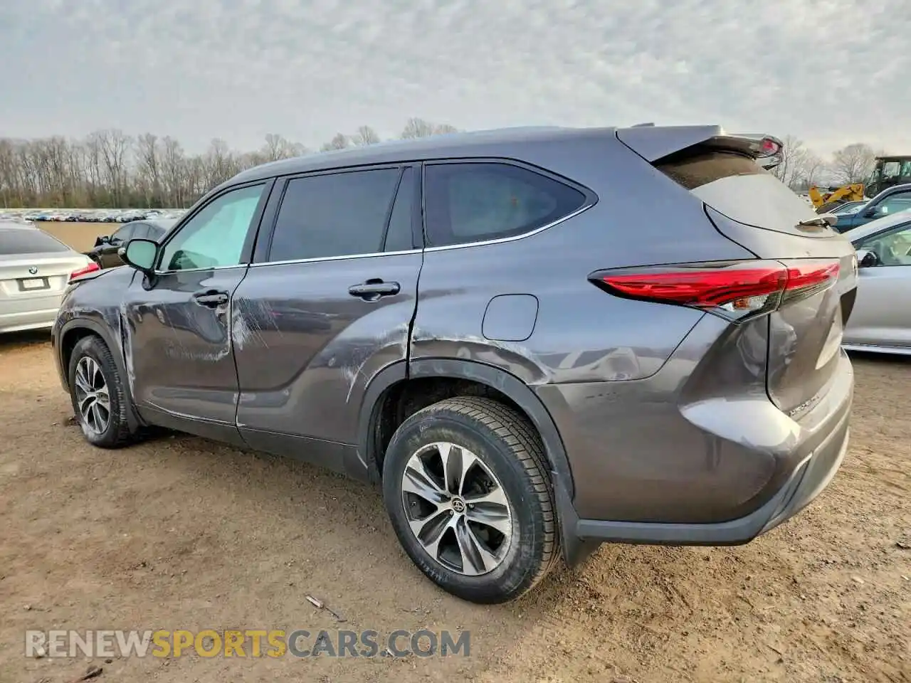 2 Photograph of a damaged car 5TDHZRBH4MS528420 TOYOTA HIGHLANDER 2021