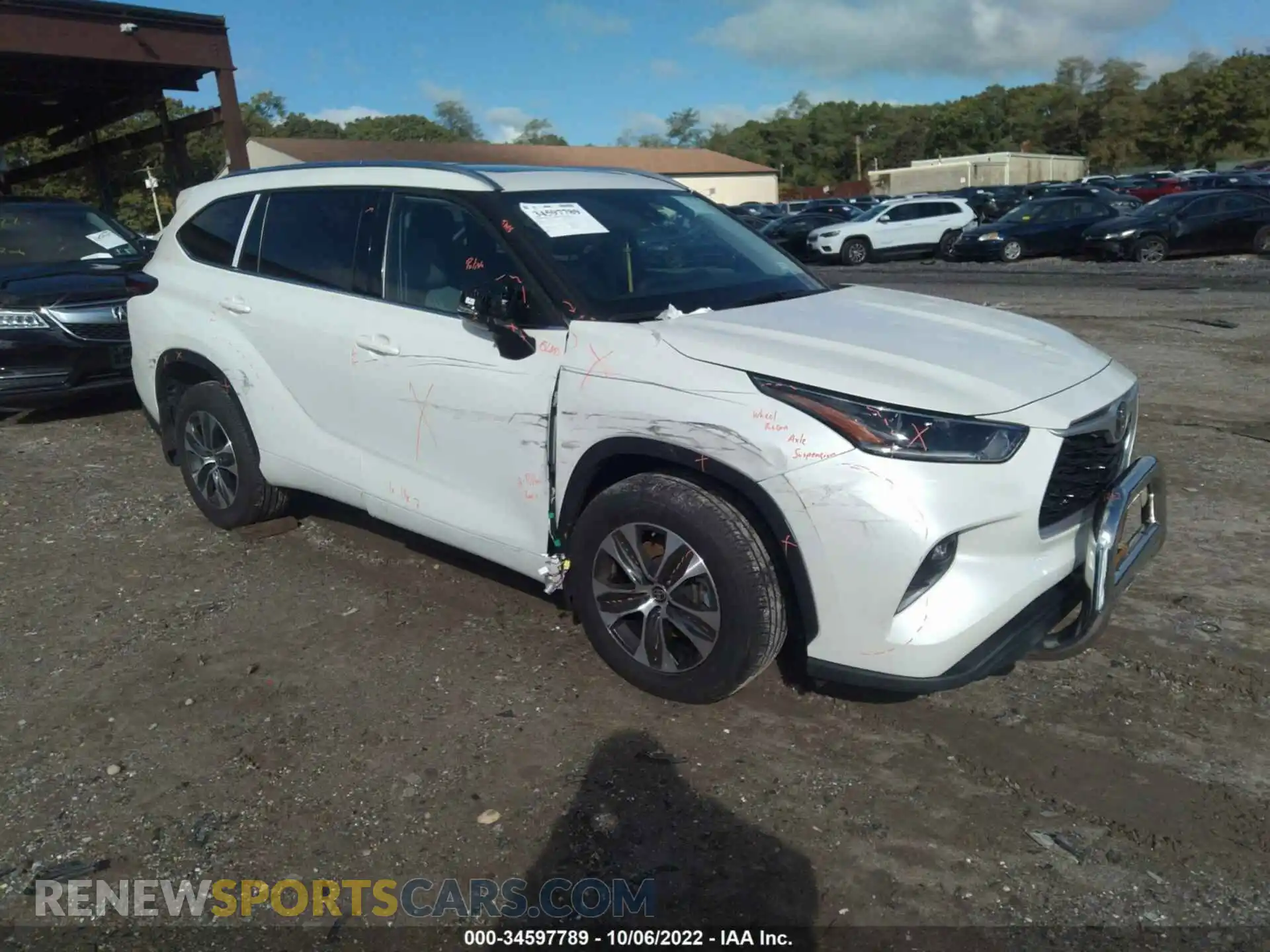 1 Photograph of a damaged car 5TDHZRBH4MS550403 TOYOTA HIGHLANDER 2021