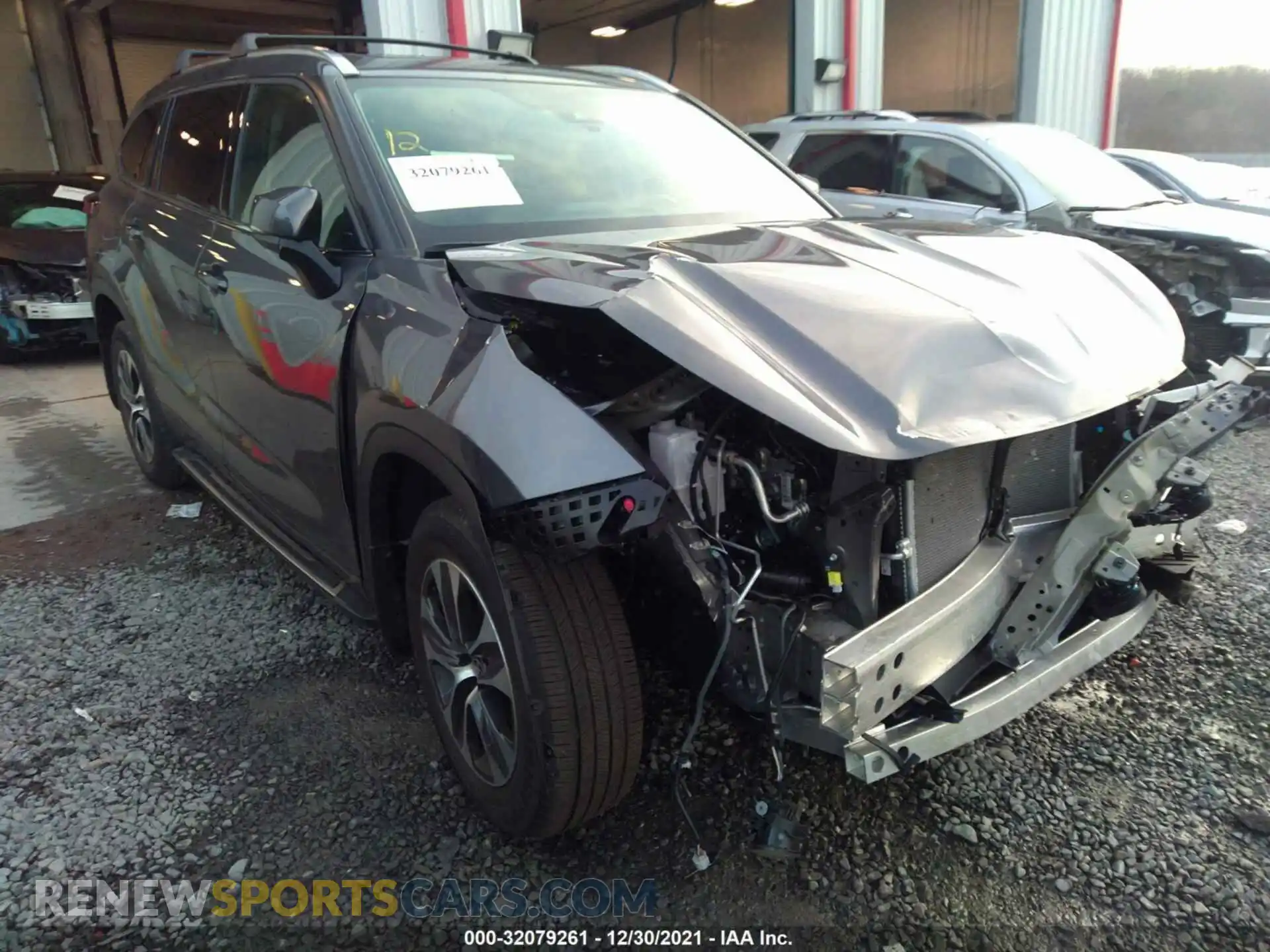 1 Photograph of a damaged car 5TDHZRBH5MS551768 TOYOTA HIGHLANDER 2021